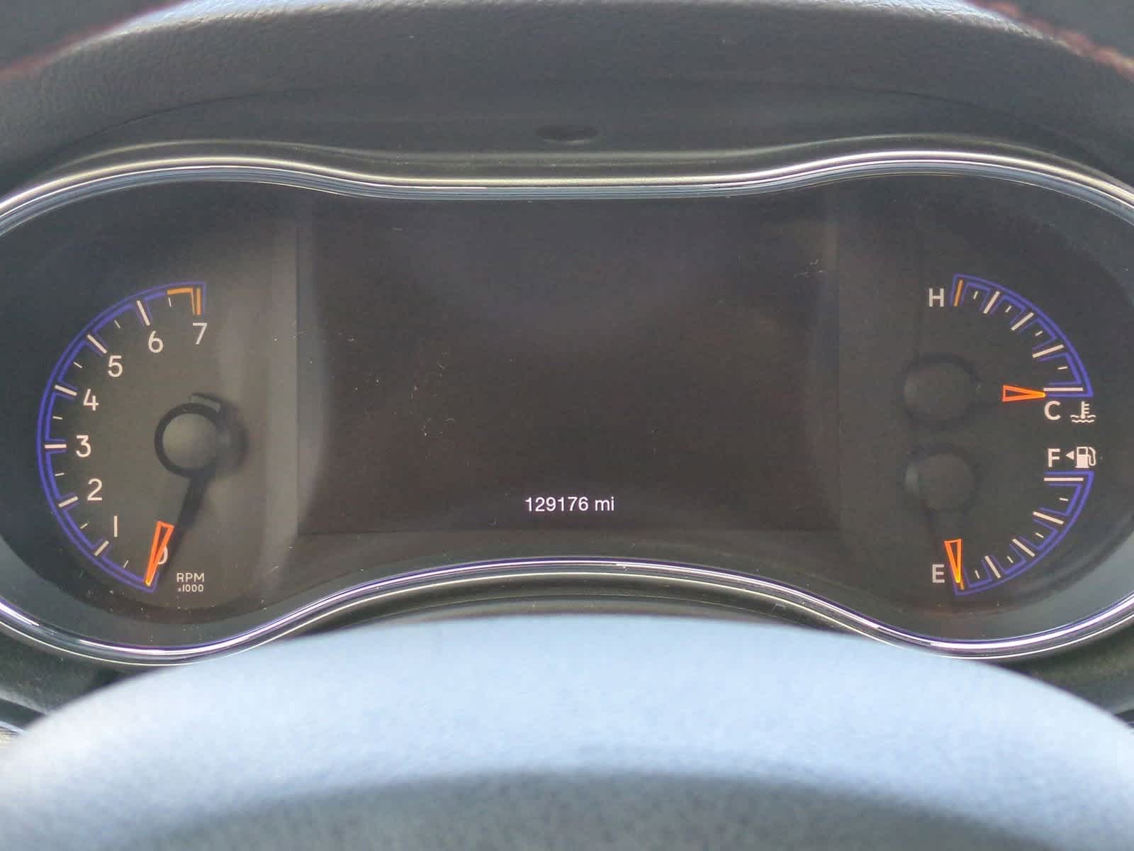 Thumbnail: 2017 Jeep Grand Cherokee - 33