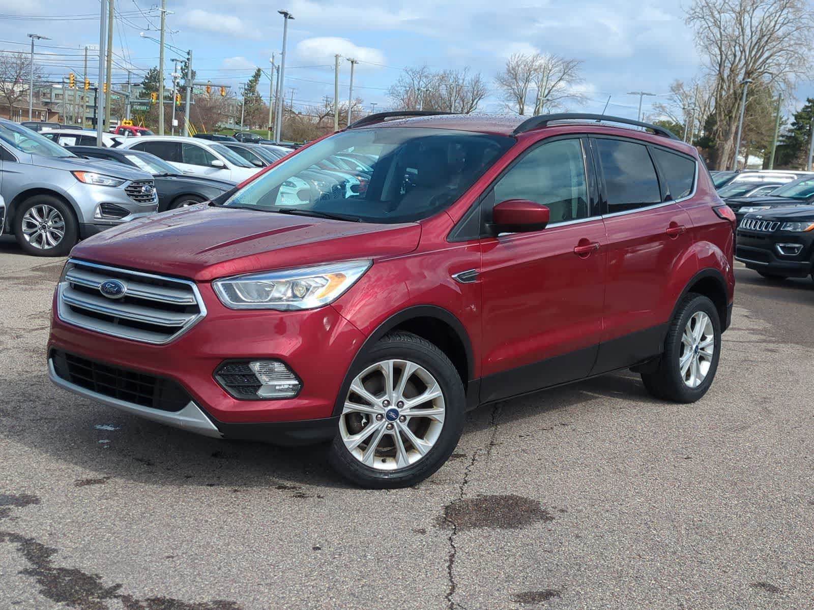 Thumbnail: 2019 Ford Escape - 1