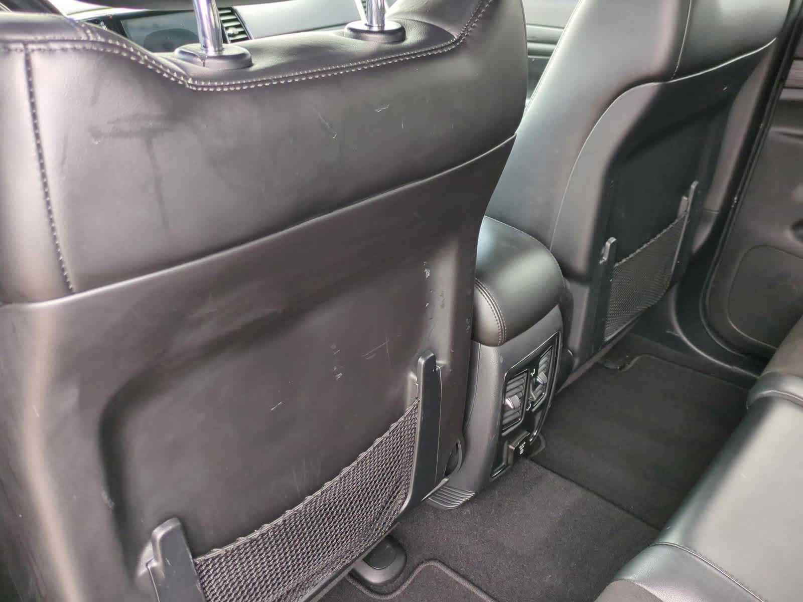 Thumbnail: 2020 Jeep Grand Cherokee - 18