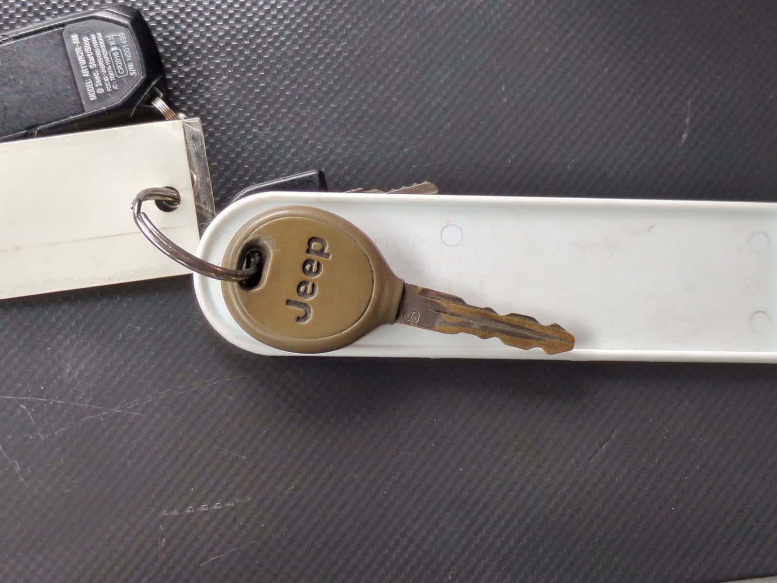 Thumbnail: 2007 Jeep Wrangler - 28