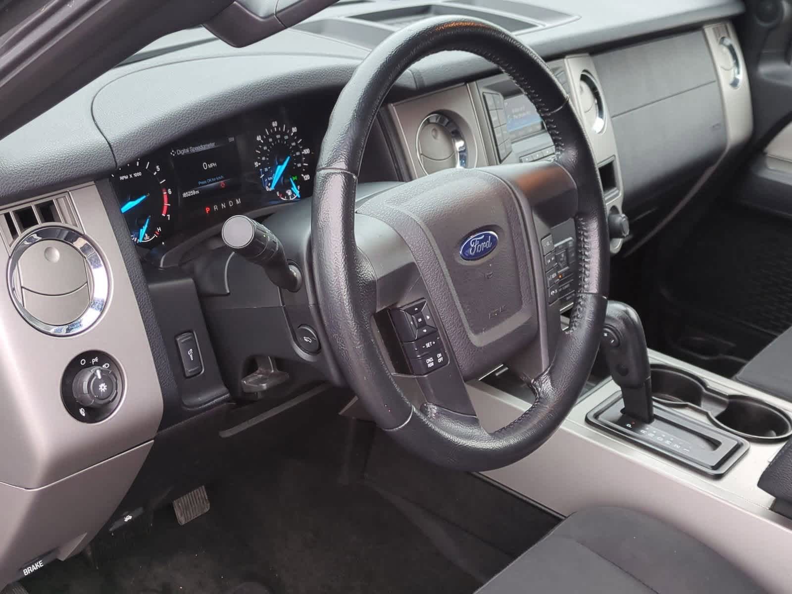 Thumbnail: 2017 Ford Expedition - 10