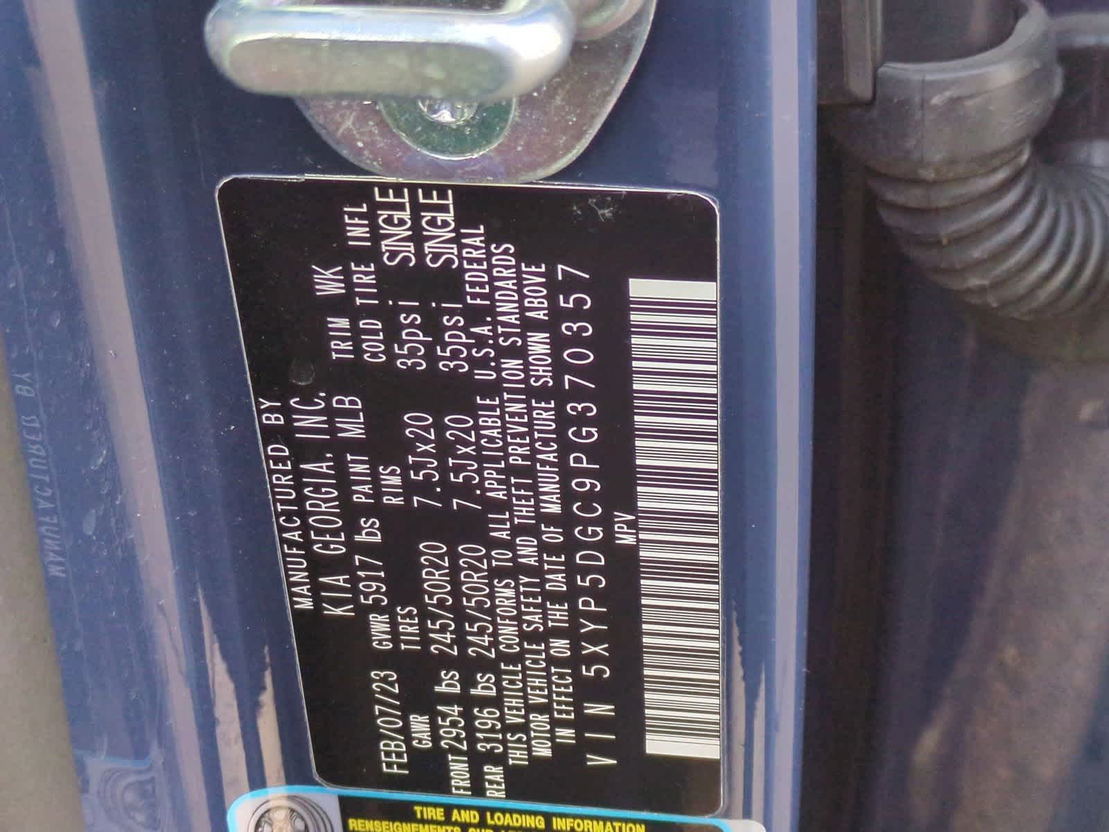 Thumbnail: 2023 Kia Telluride - 40