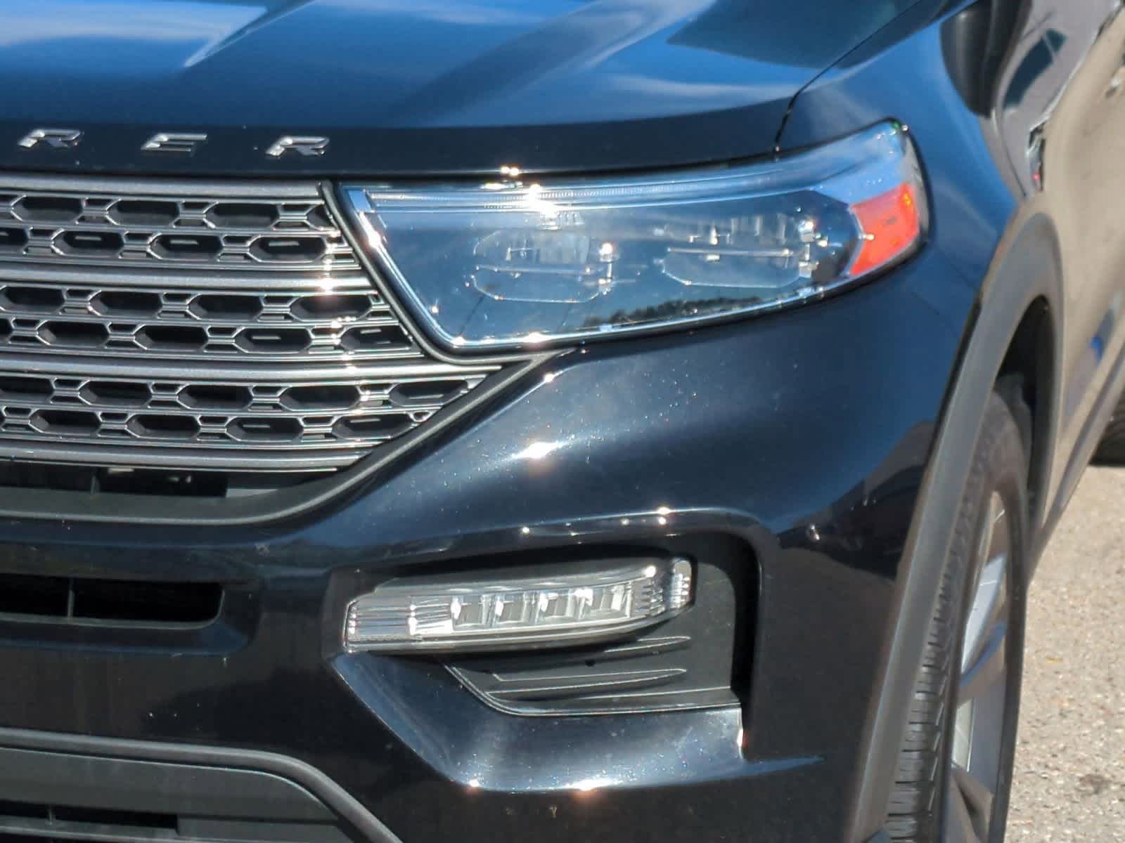 Thumbnail: 2021 Ford Explorer - 11