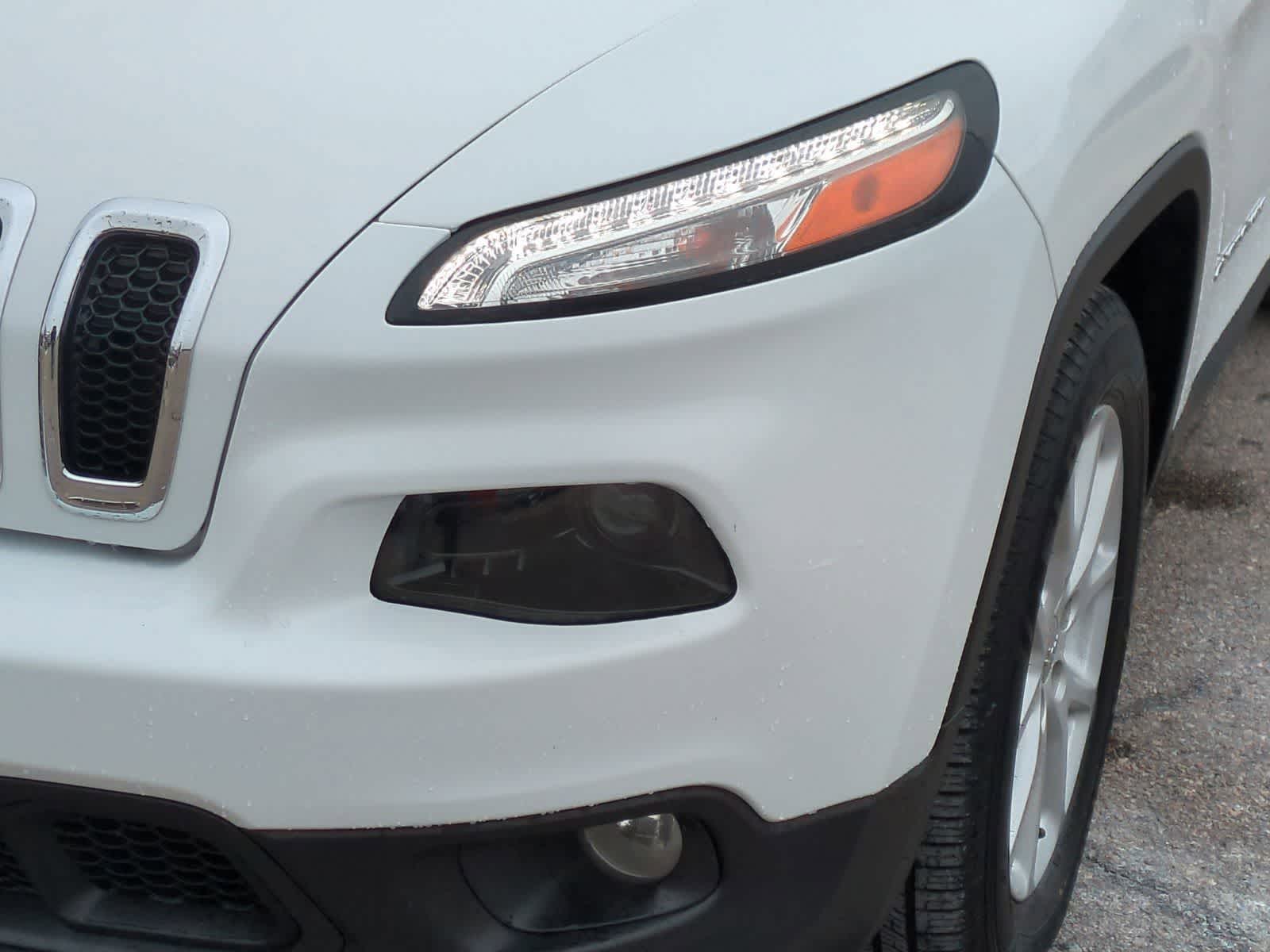 Thumbnail: 2014 Jeep Cherokee - 11