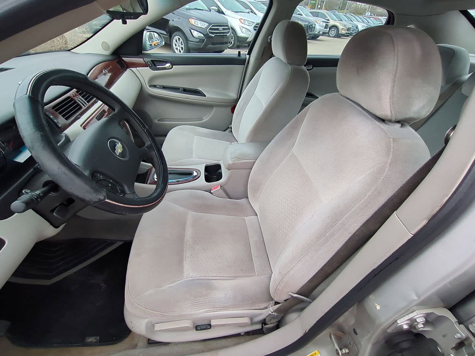 Thumbnail: 2008 Chevrolet Impala - 16