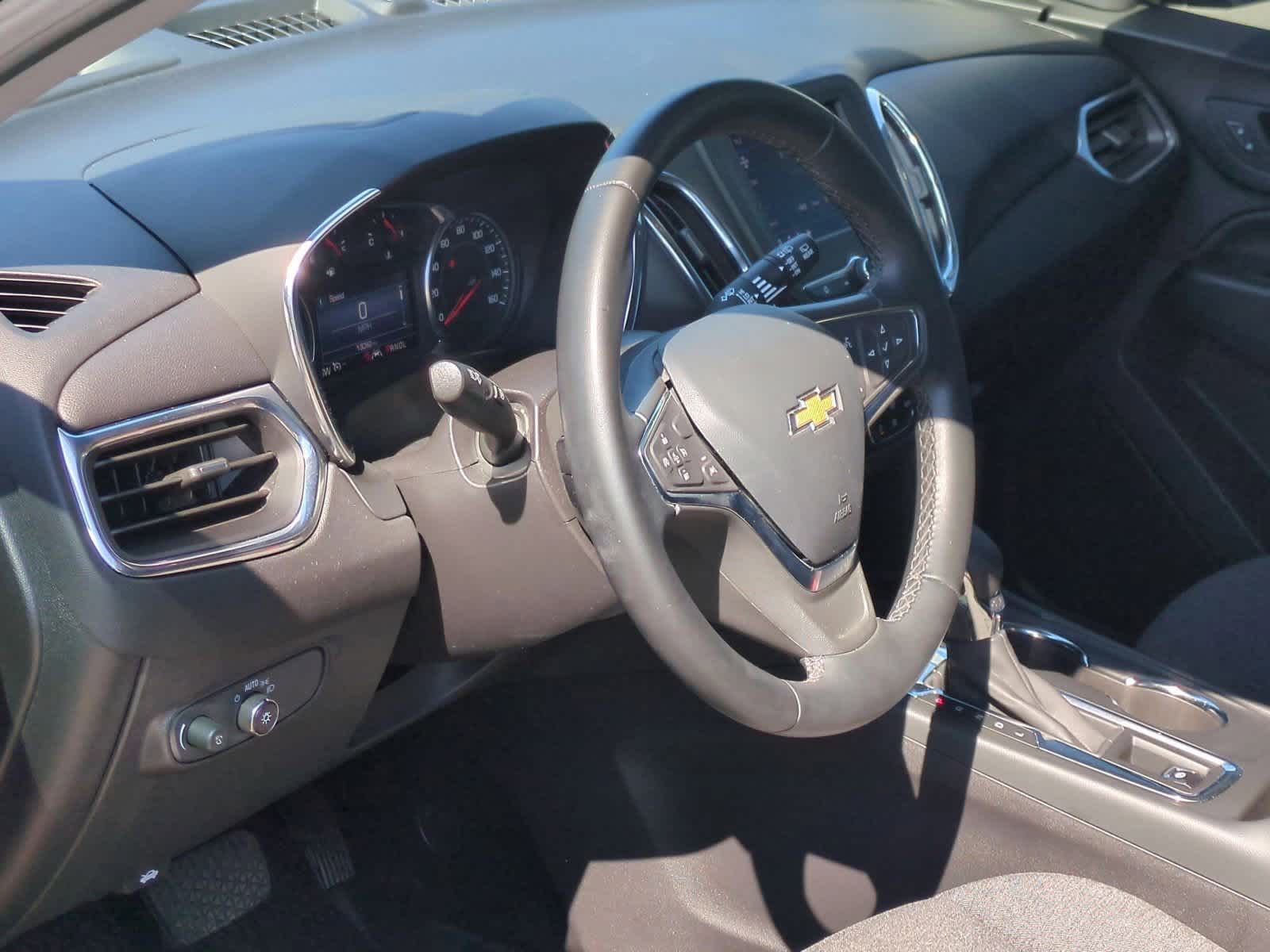 Thumbnail: 2024 Chevrolet Equinox - 10