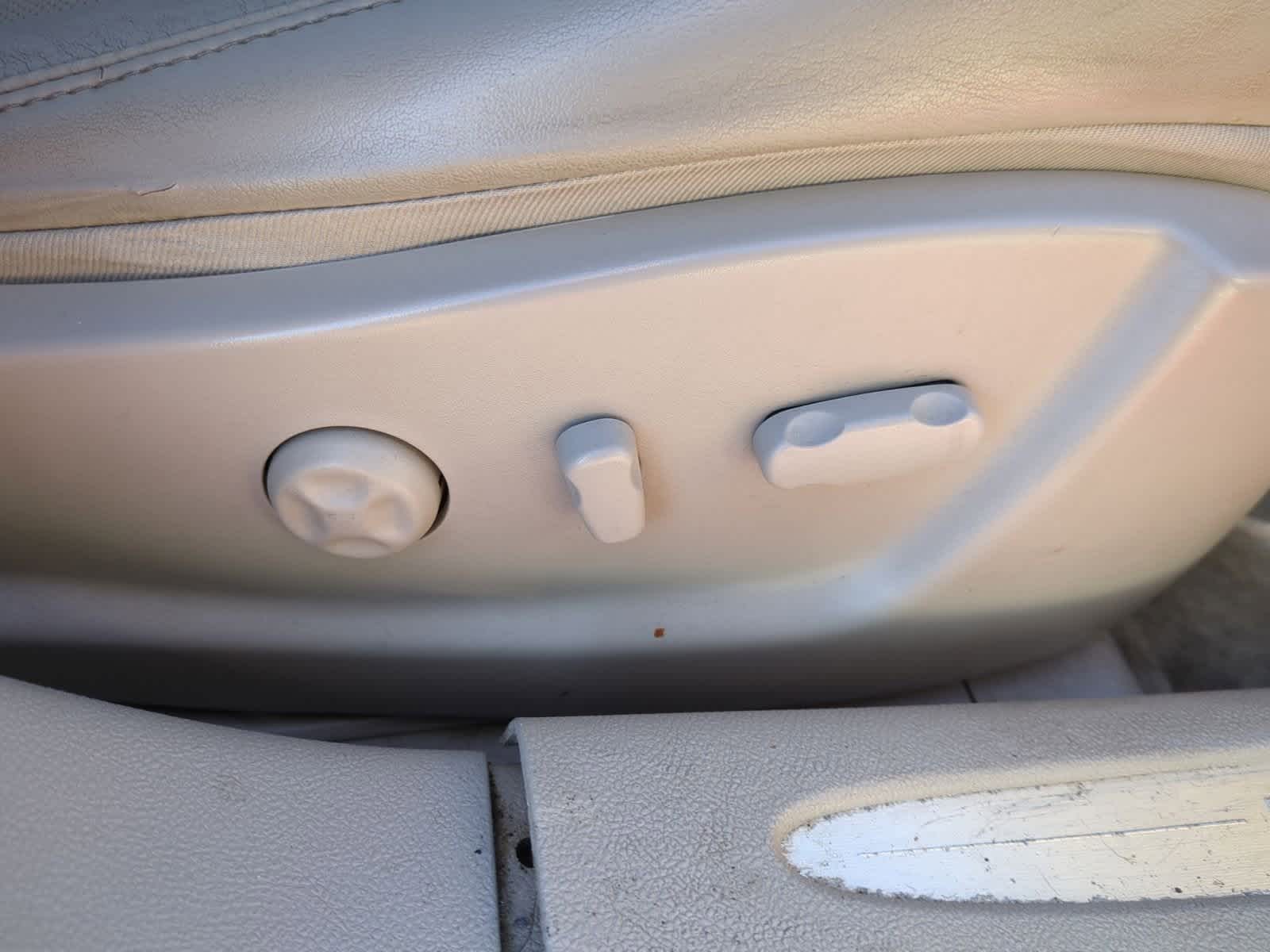 Thumbnail: 2006 Buick Lucerne - 20