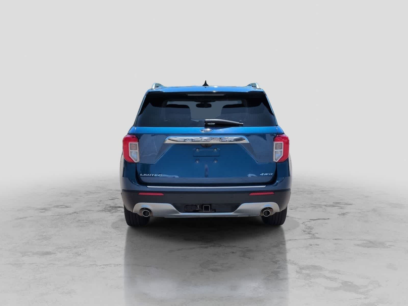 Thumbnail: 2022 Ford Explorer - 7