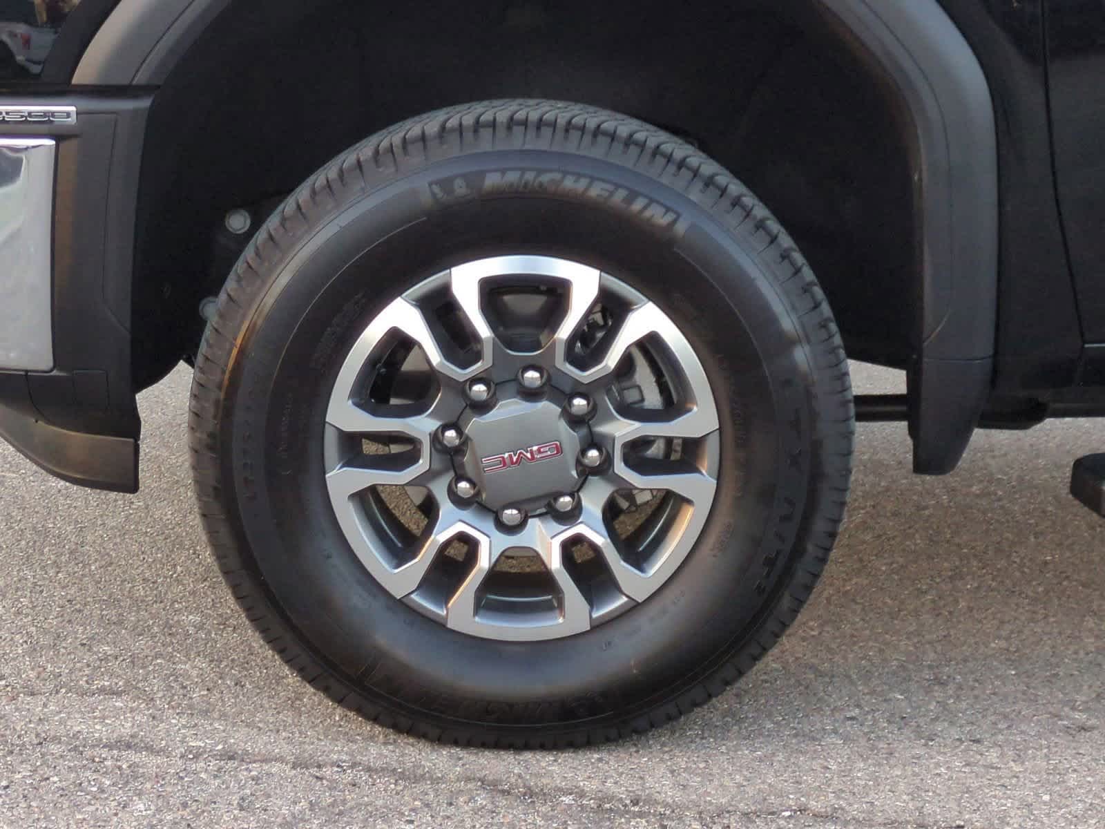 Thumbnail: 2025 GMC Sierra 2500 - 14