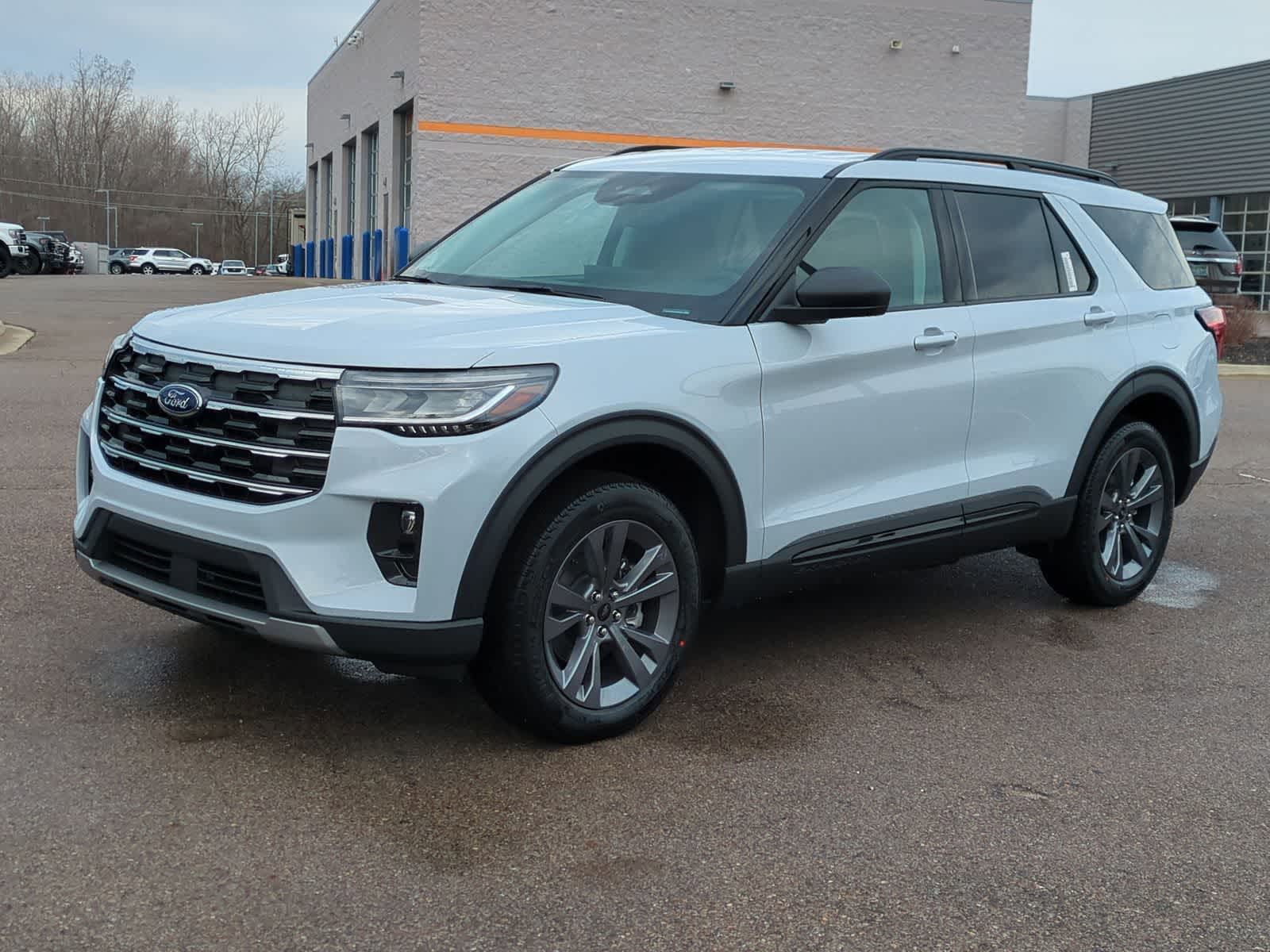 Thumbnail: 2026 Ford Explorer - 4