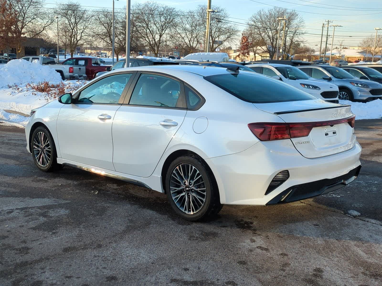 Thumbnail: 2023 Kia Forte - 6