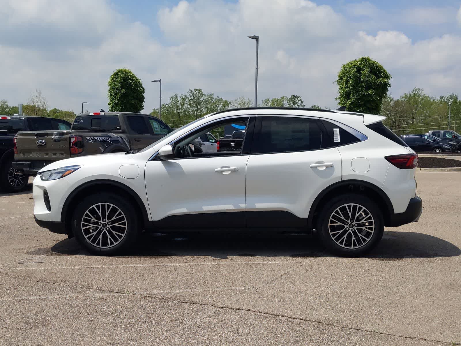 Thumbnail: 2024 Ford Escape - 5