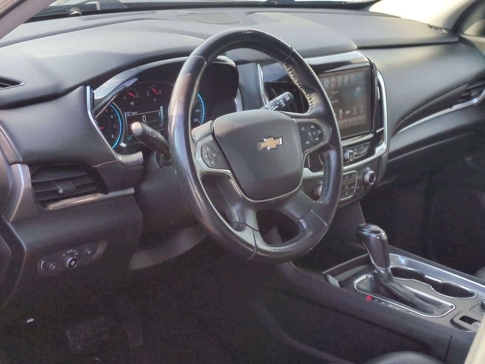 Thumbnail: 2018 Chevrolet Traverse - 10