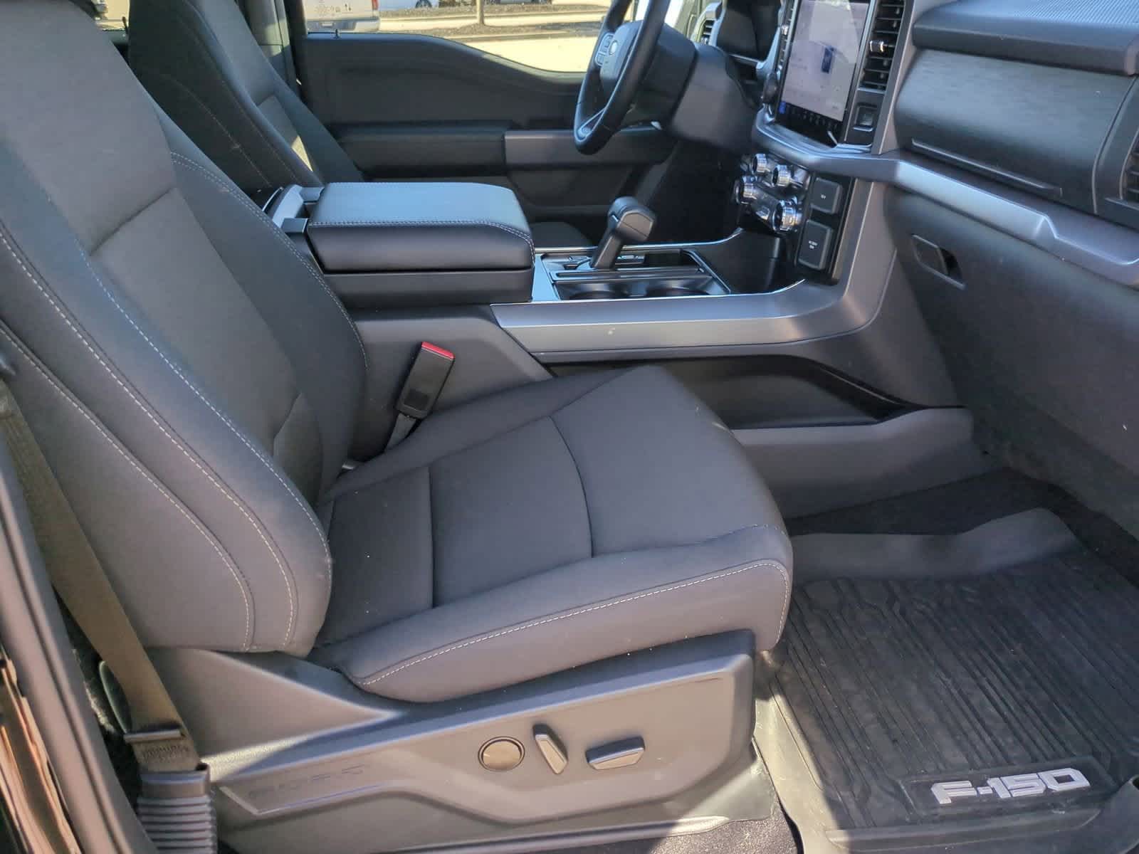 Thumbnail: 2025 Ford F-150 - 21