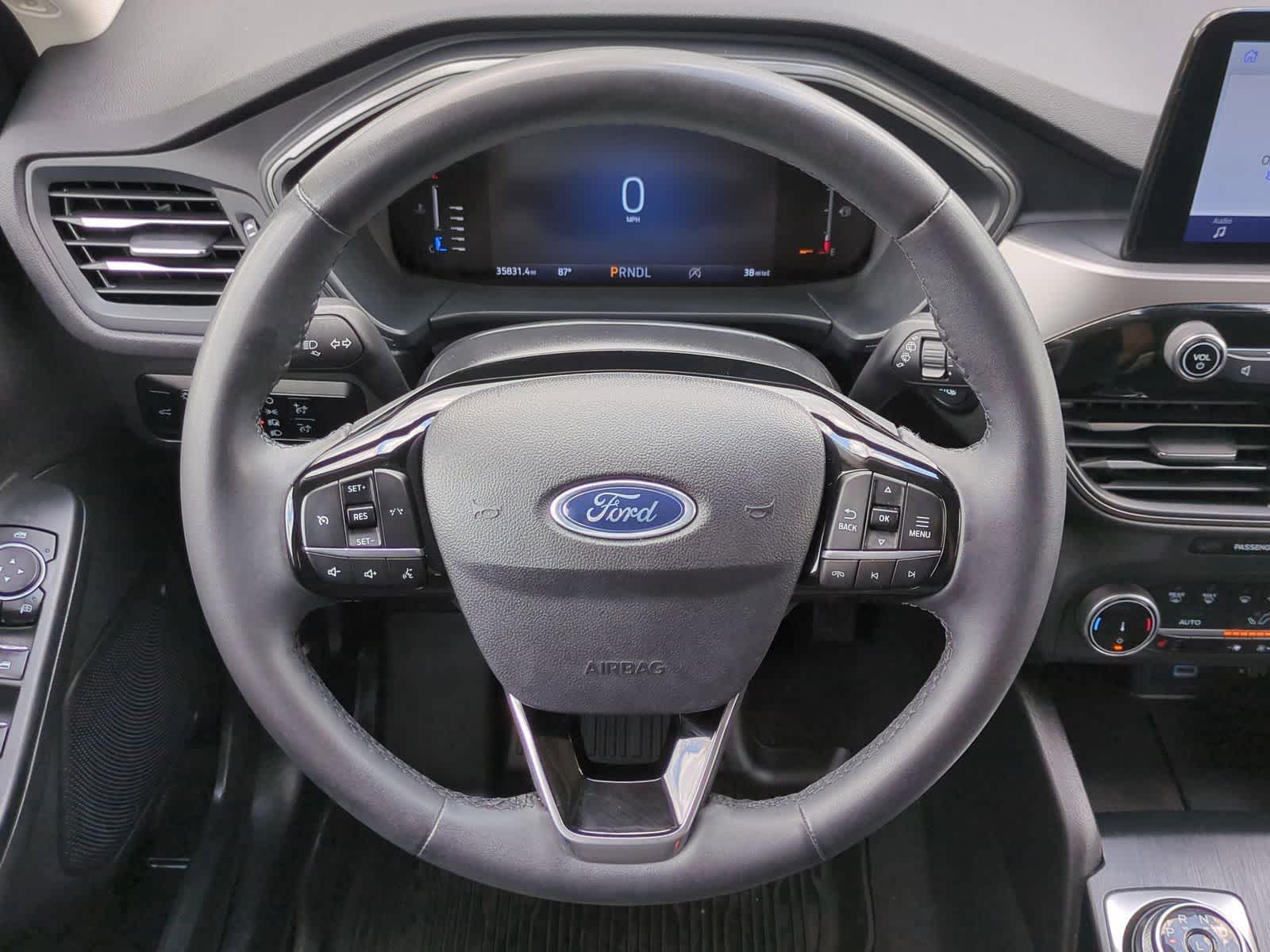 Thumbnail: 2023 Ford Escape - 22