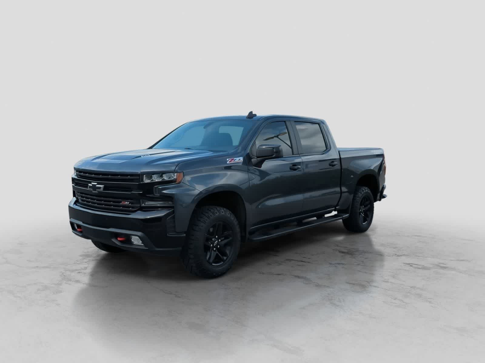 Thumbnail: 2020 Chevrolet Silverado 1500 - 3