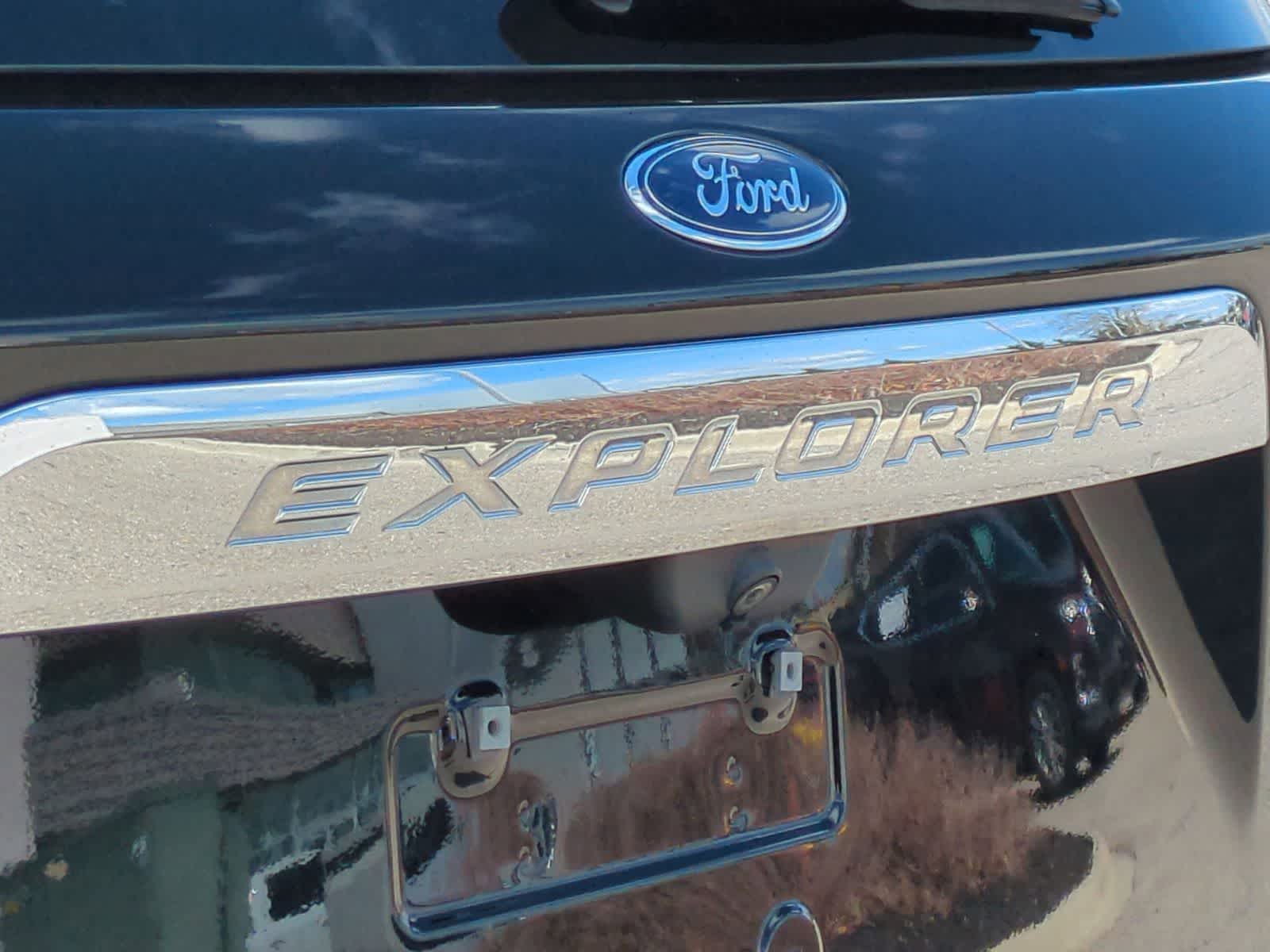Thumbnail: 2020 Ford Explorer - 13