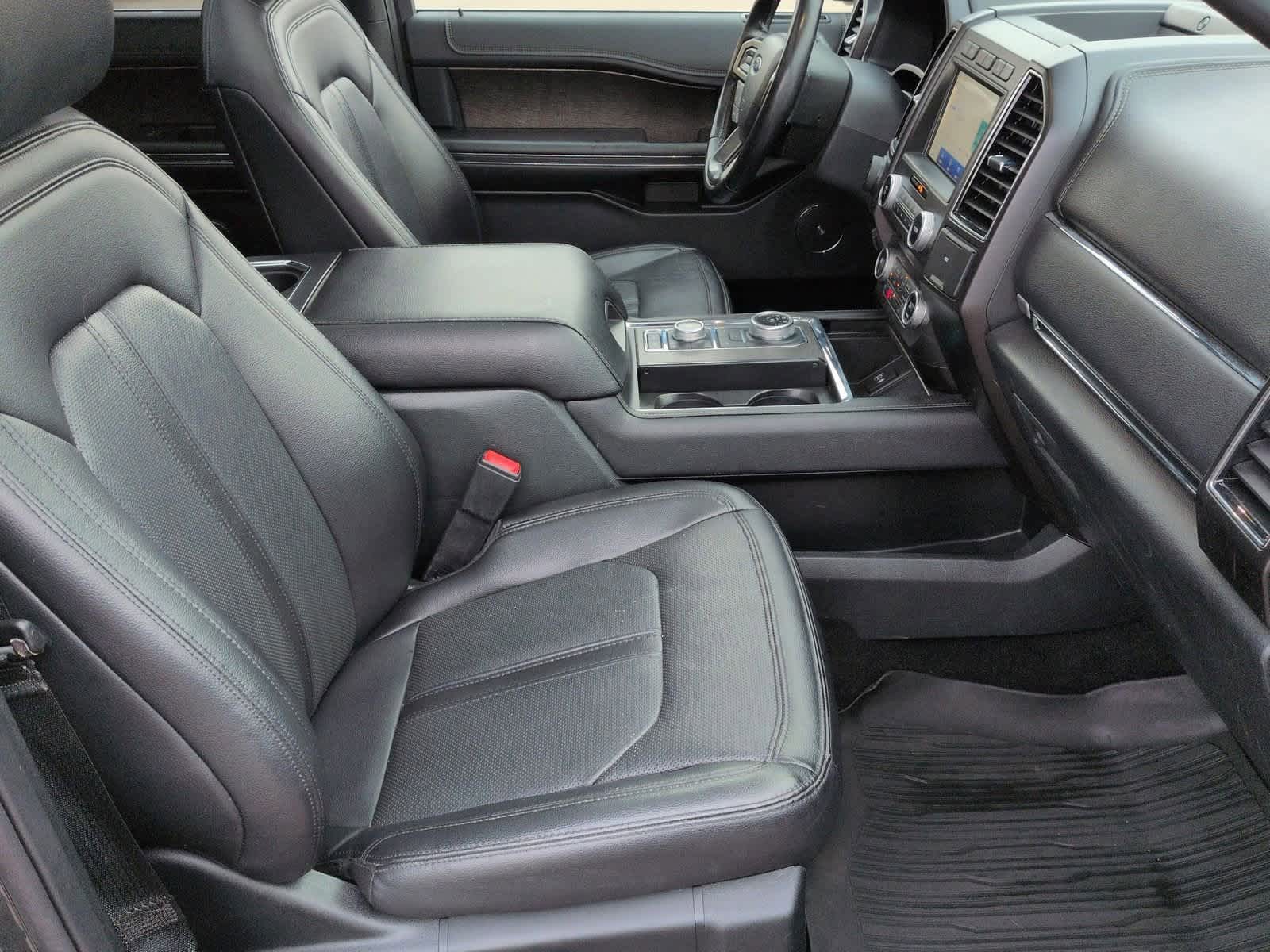 Thumbnail: 2021 Ford Expedition MAX - 24