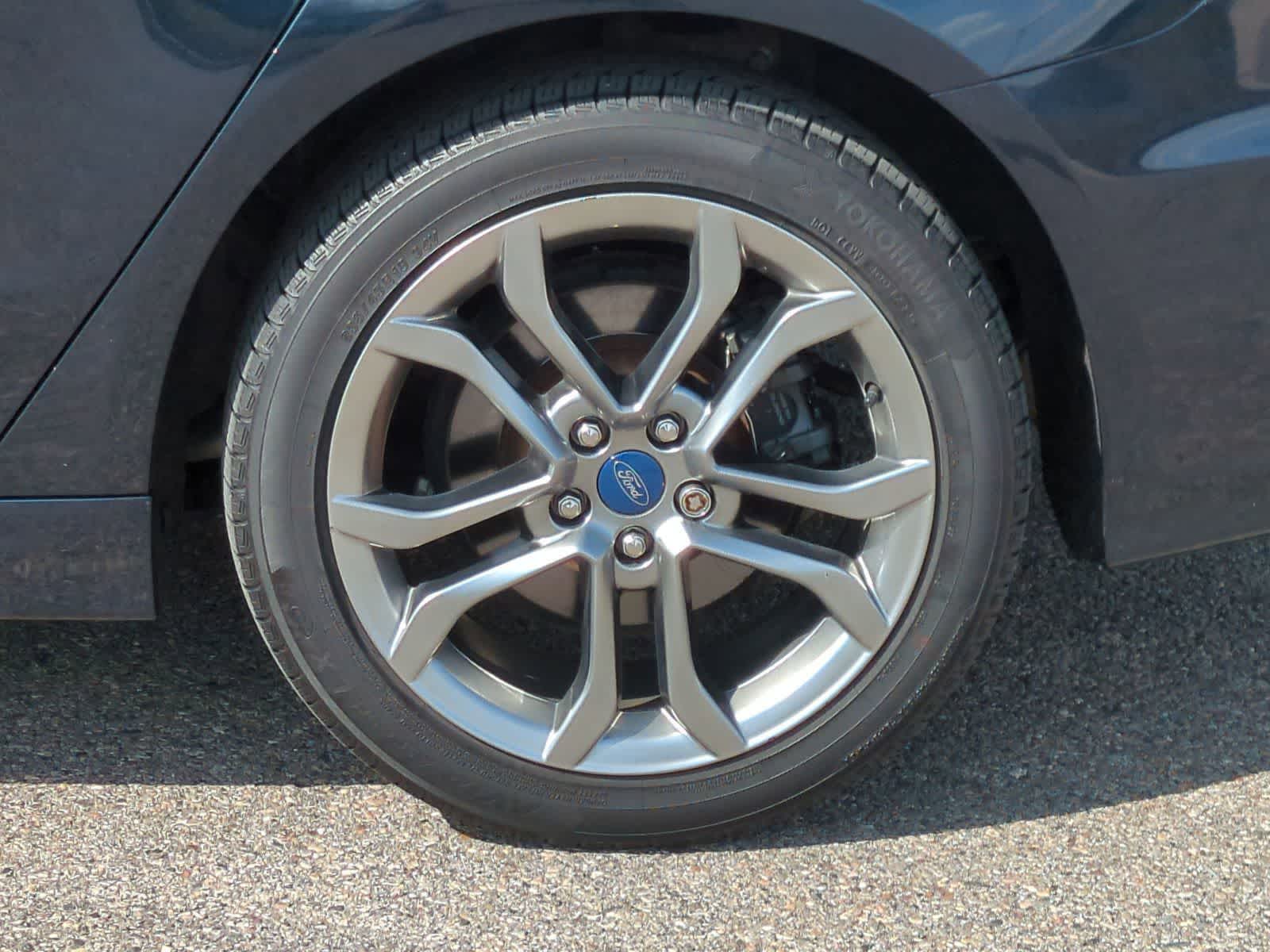 Thumbnail: 2020 Ford Fusion - 14