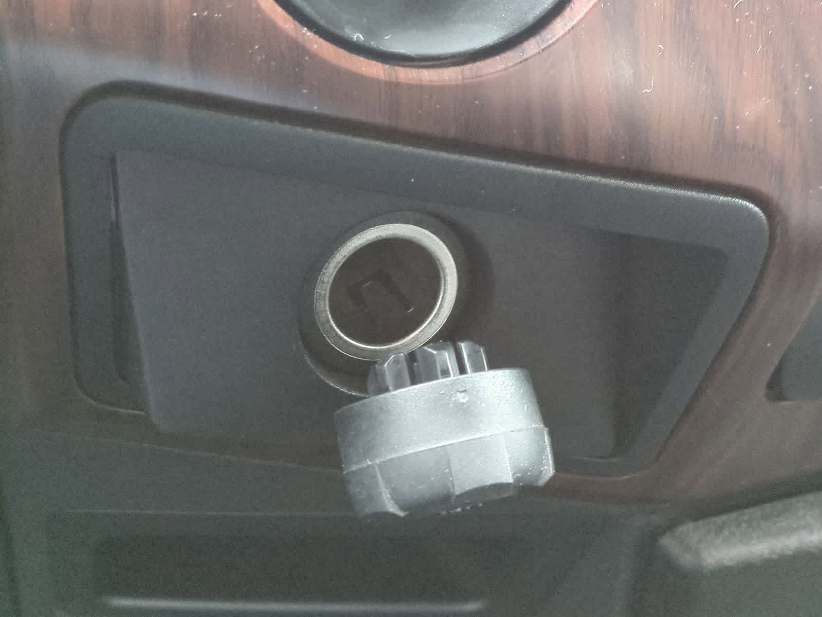 Thumbnail: 2011 Ford Econoline - 30