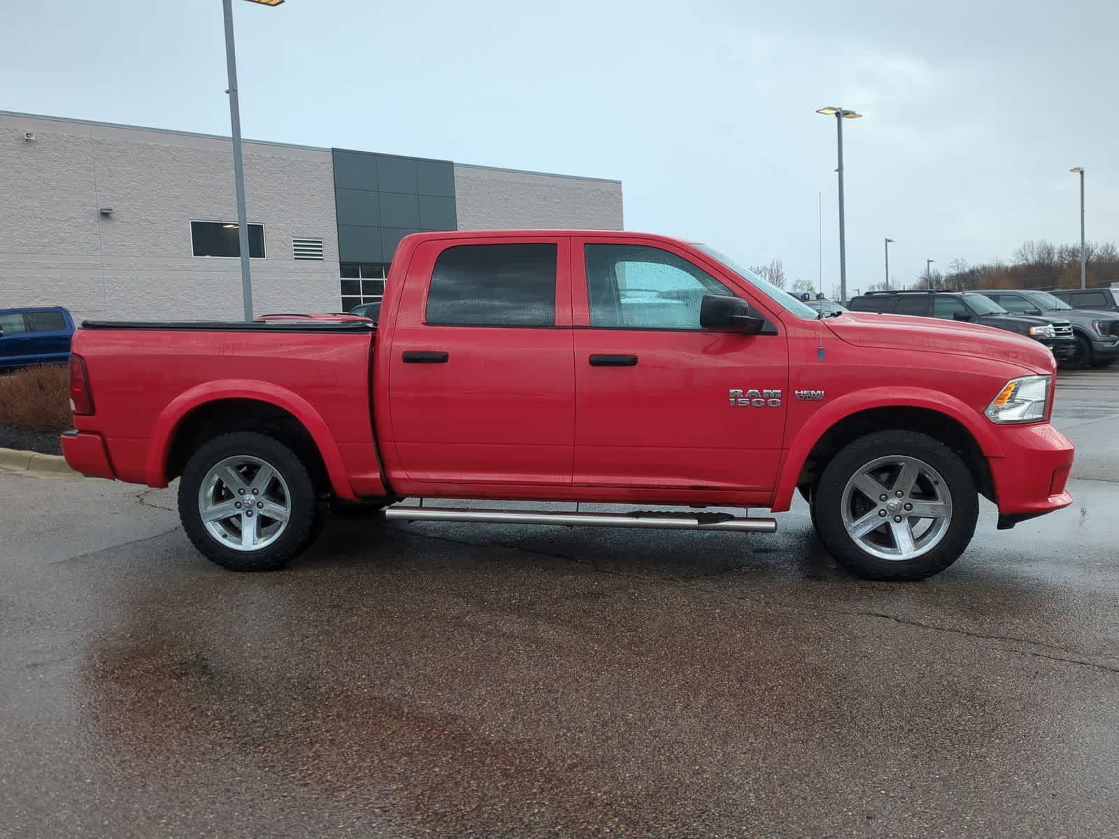 Thumbnail: 2013 RAM 1500 - 9