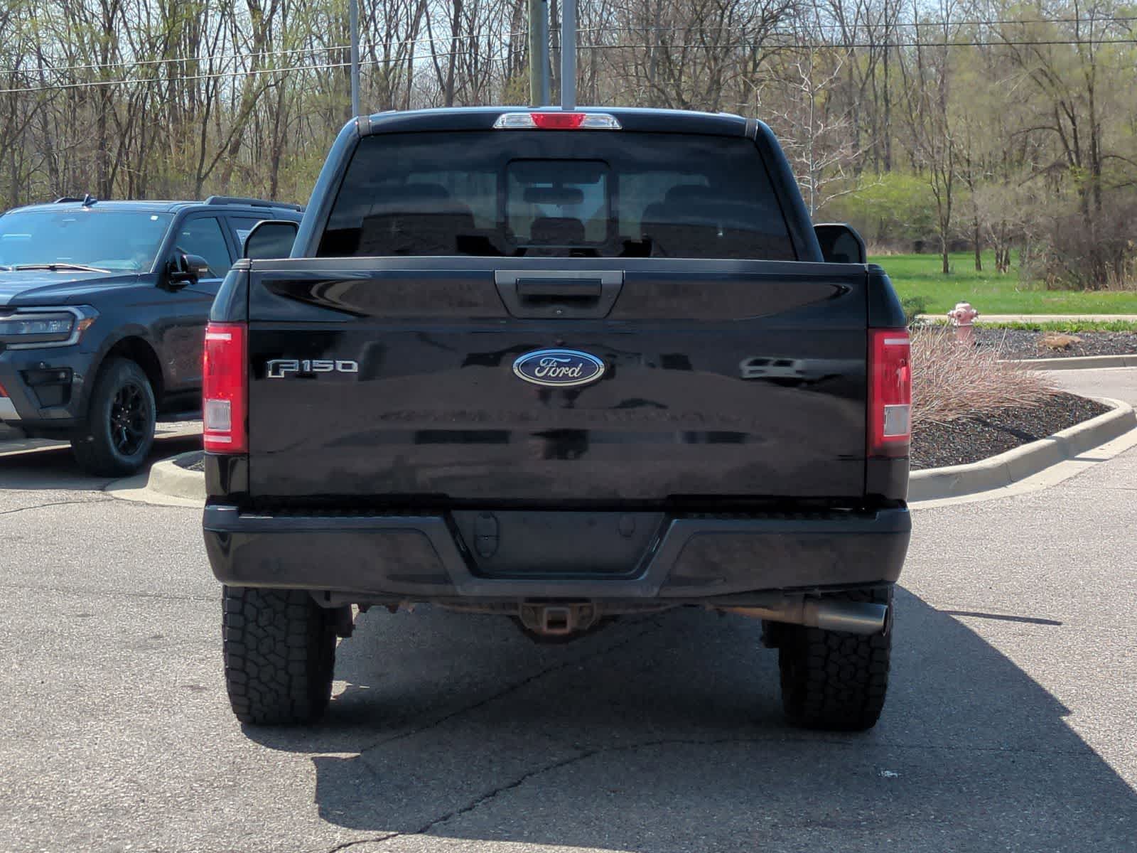 Thumbnail: 2017 Ford F-150 - 7
