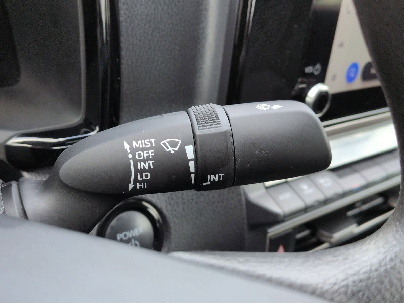 Thumbnail: 2025 Toyota Camry - 26