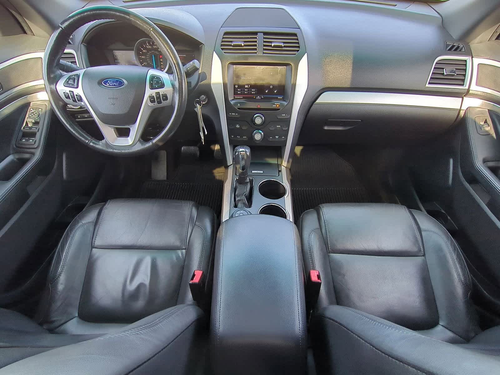 Thumbnail: 2014 Ford Explorer - 15