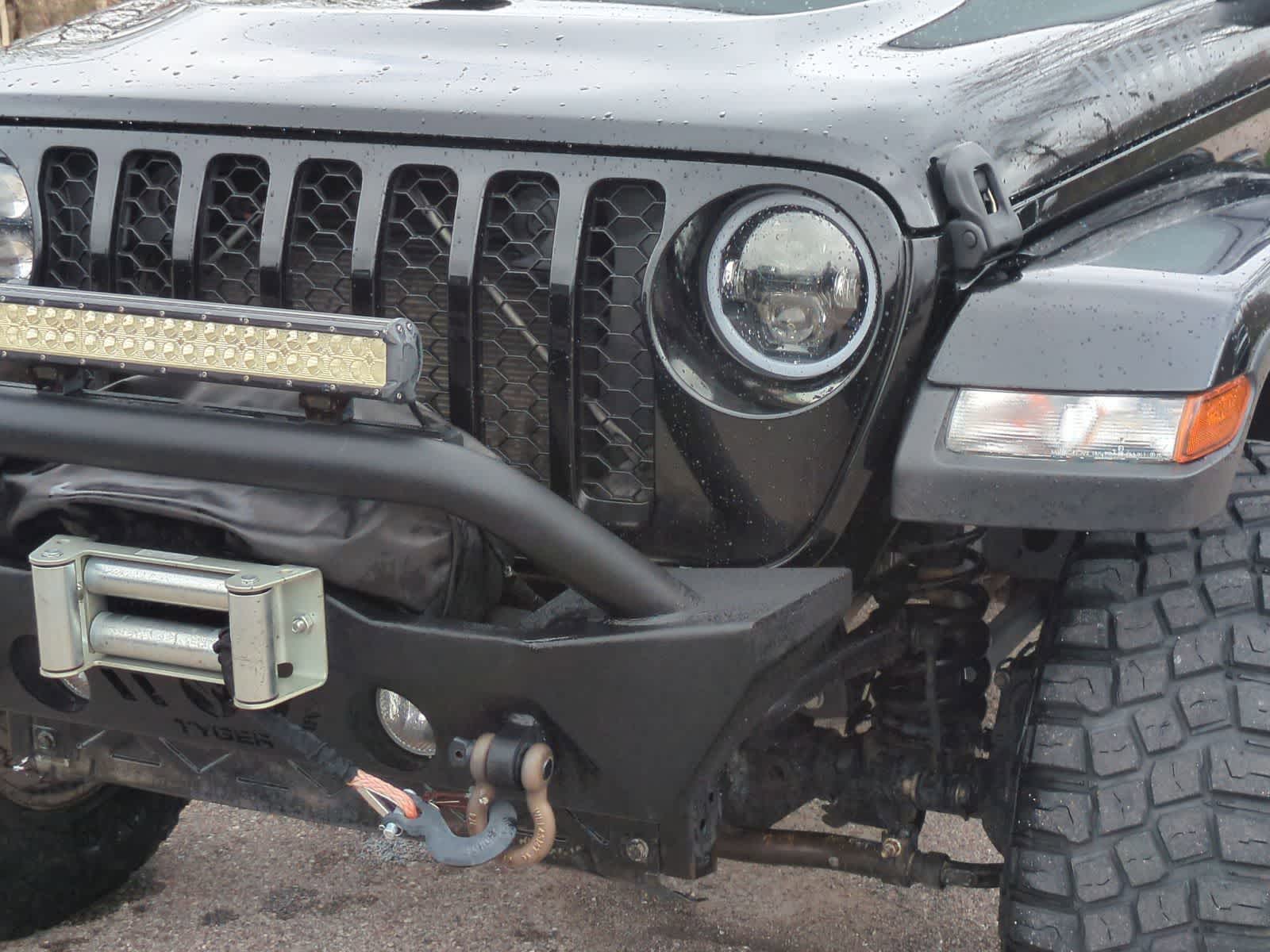 Thumbnail: 2021 Jeep Gladiator - 11
