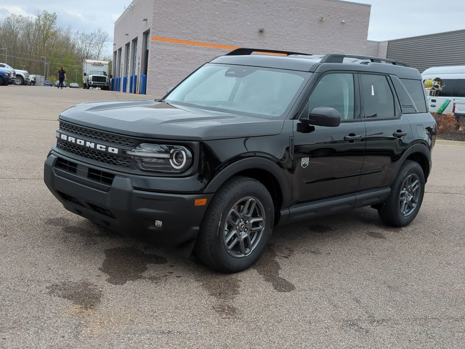 Thumbnail: 2026 Ford Bronco Sport - 4