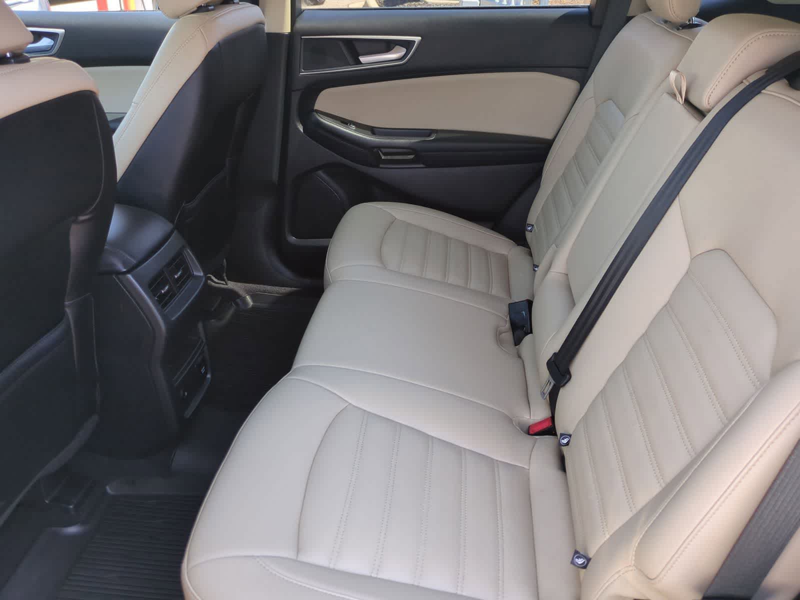 Thumbnail: 2023 Ford Edge - 19