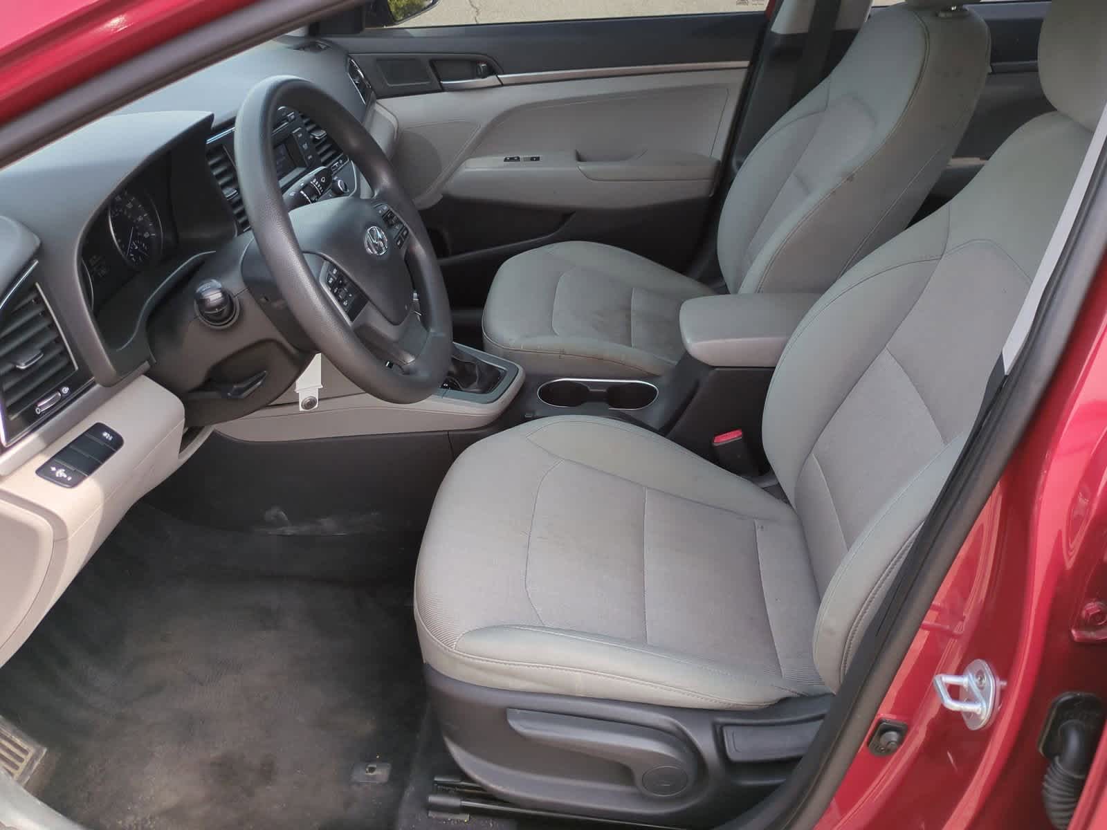 Thumbnail: 2017 Hyundai Elantra - 16