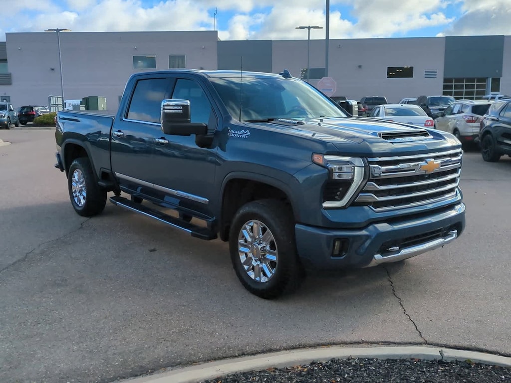 Used 2024 Chevrolet Silverado 2500HD High Country Truck