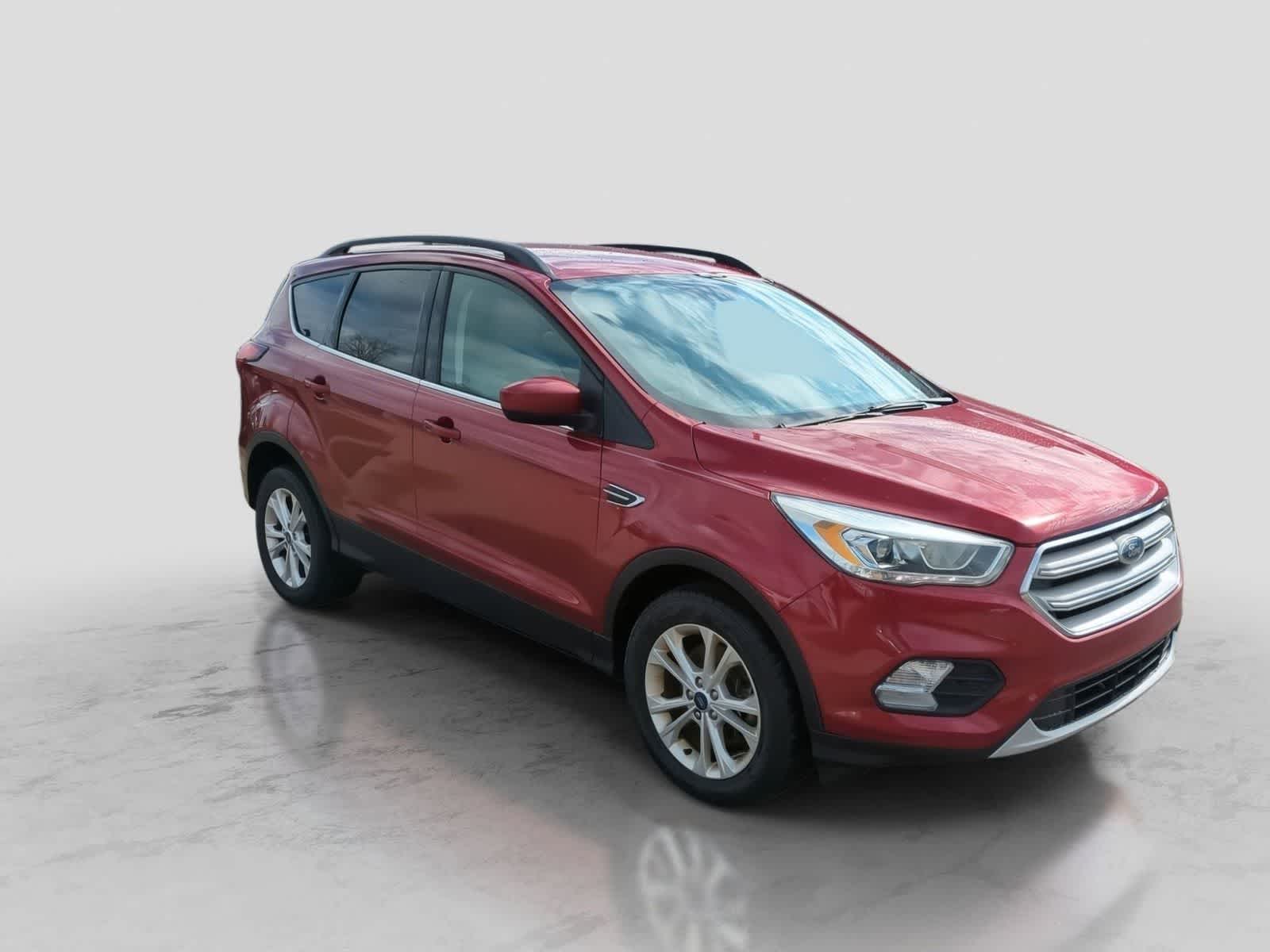 Thumbnail: 2019 Ford Escape - 2