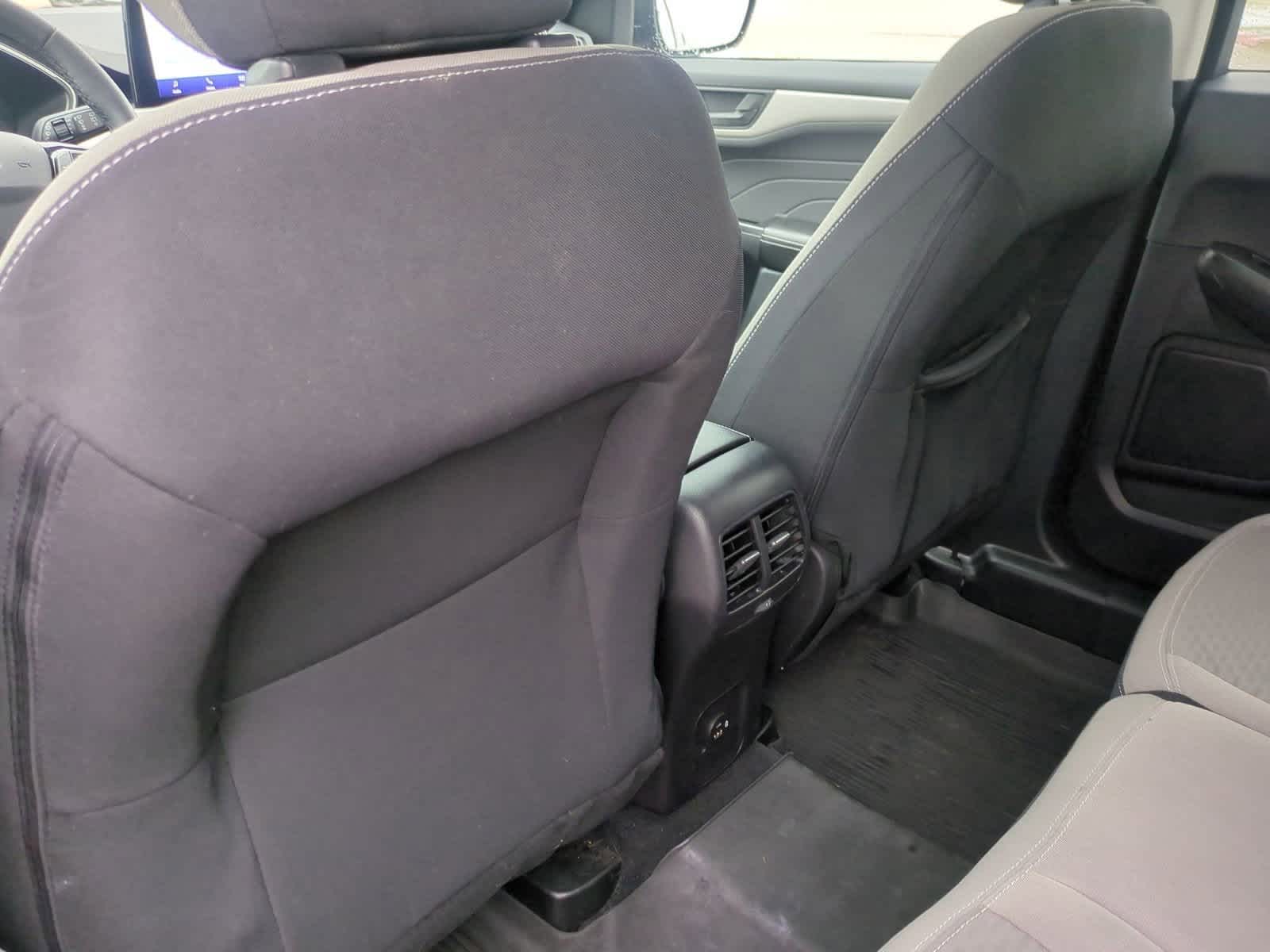 Thumbnail: 2022 Ford Escape - 18