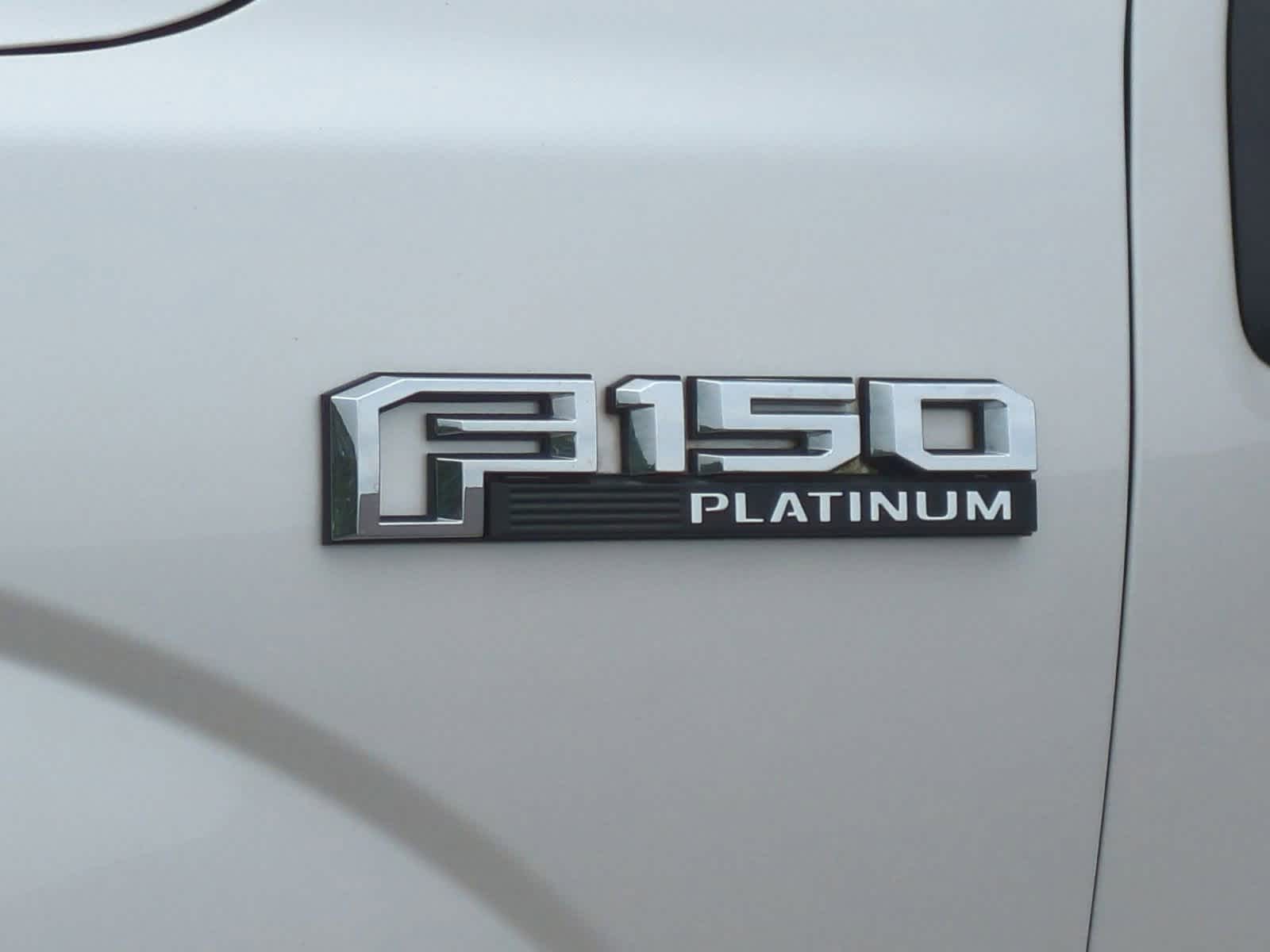 Thumbnail: 2016 Ford F-150 - 13