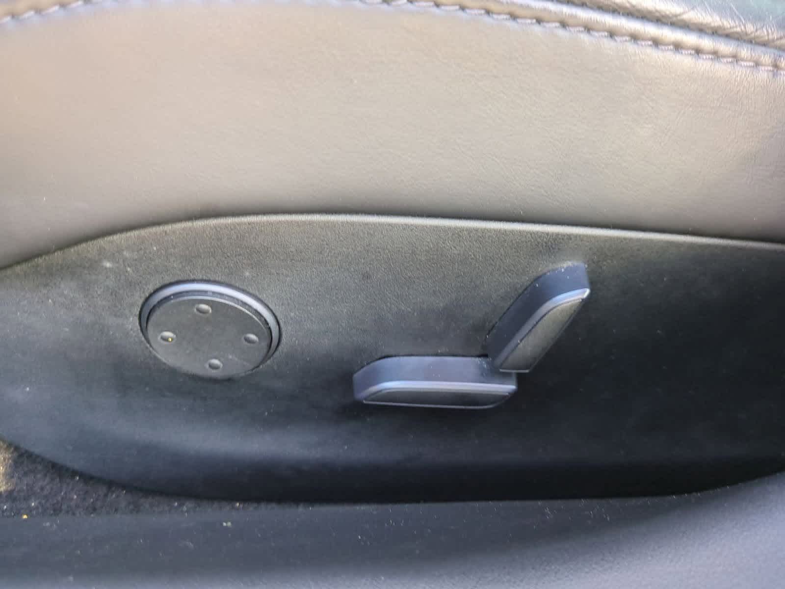 Thumbnail: 2017 Tesla Model S - 17