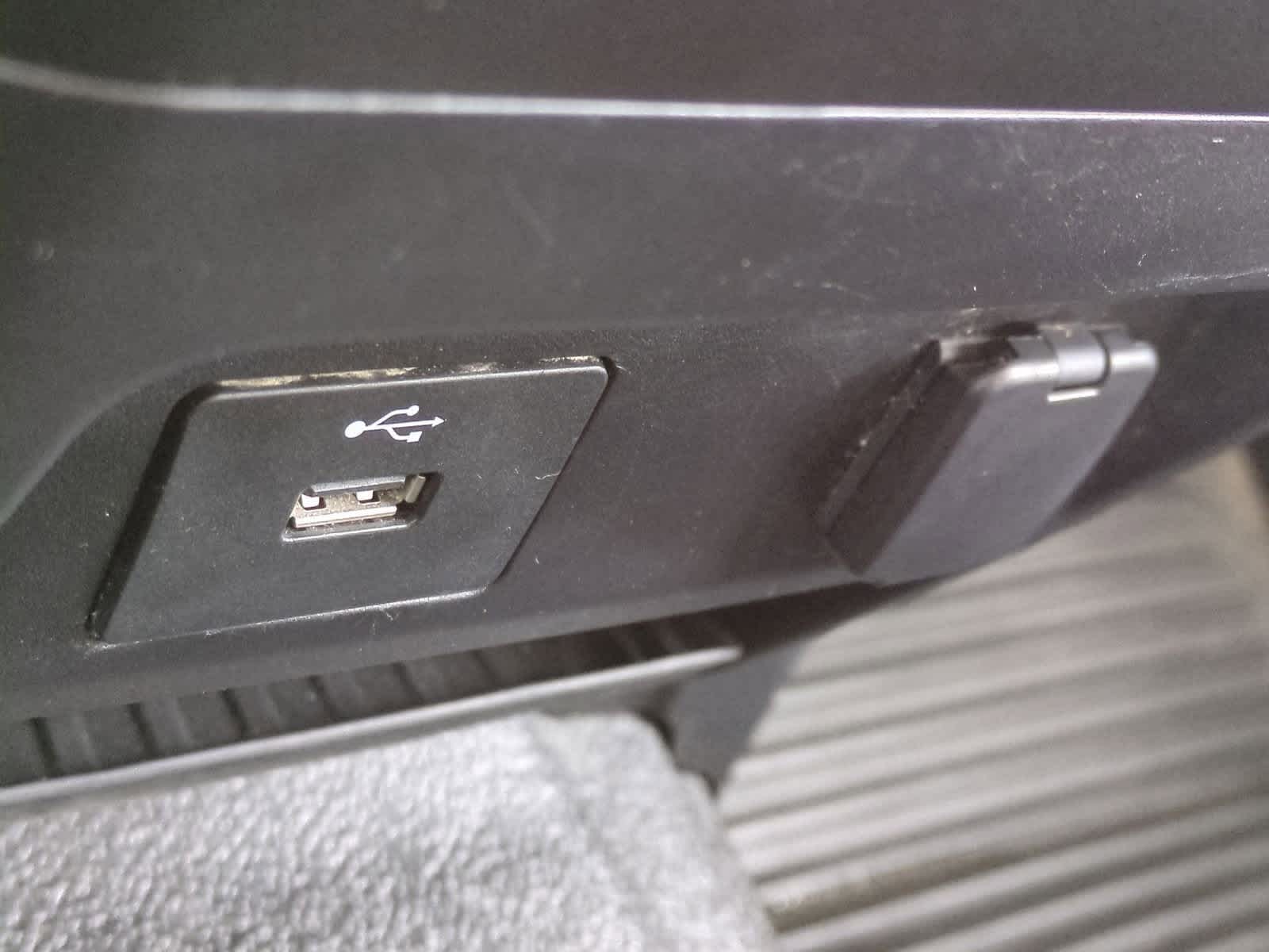 Thumbnail: 2020 Ford Econoline - 30