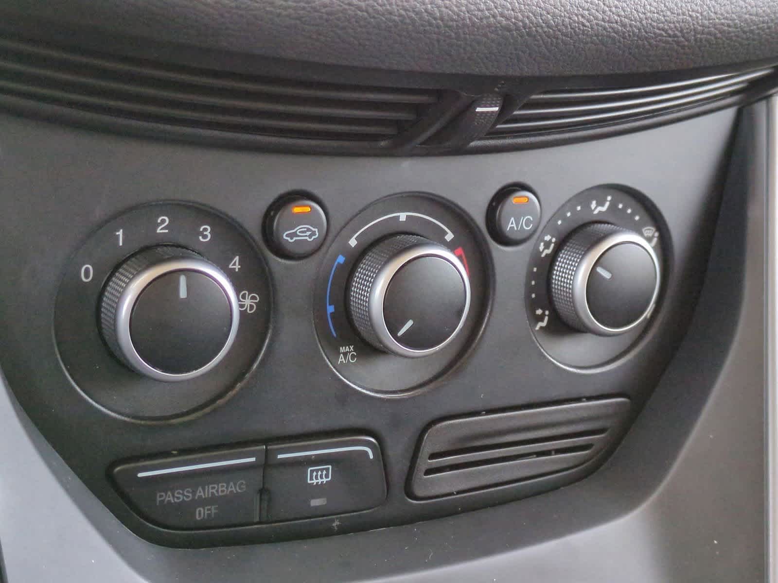 Thumbnail: 2013 Ford Escape - 27