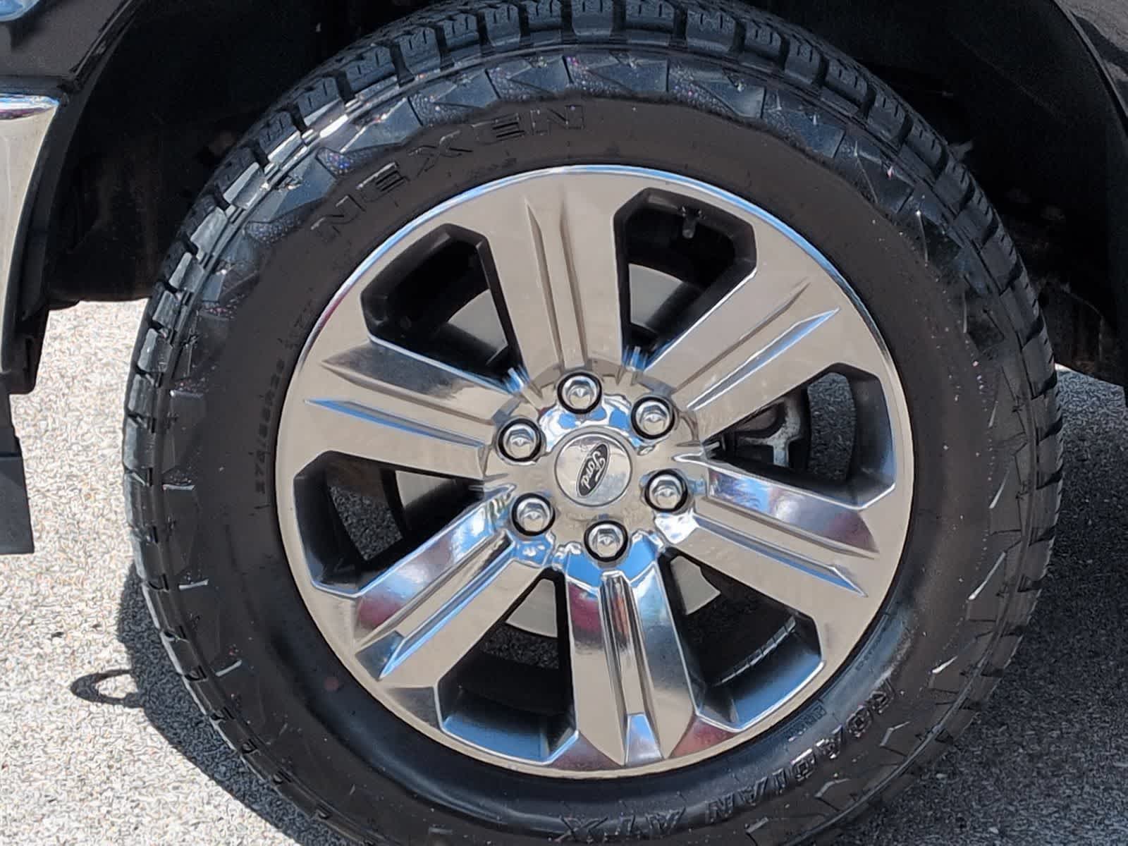 Thumbnail: 2019 Ford F-150 - 14