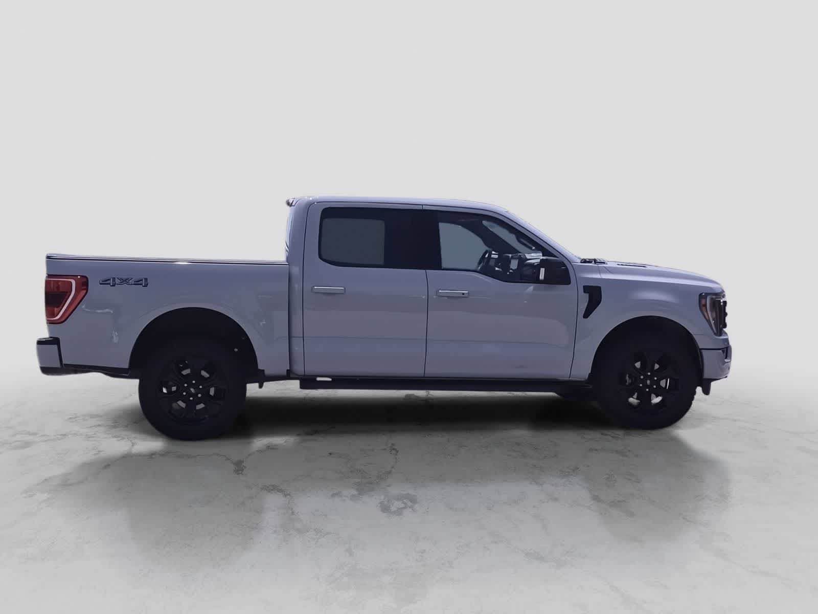 Thumbnail: 2023 Ford F-150 - 9