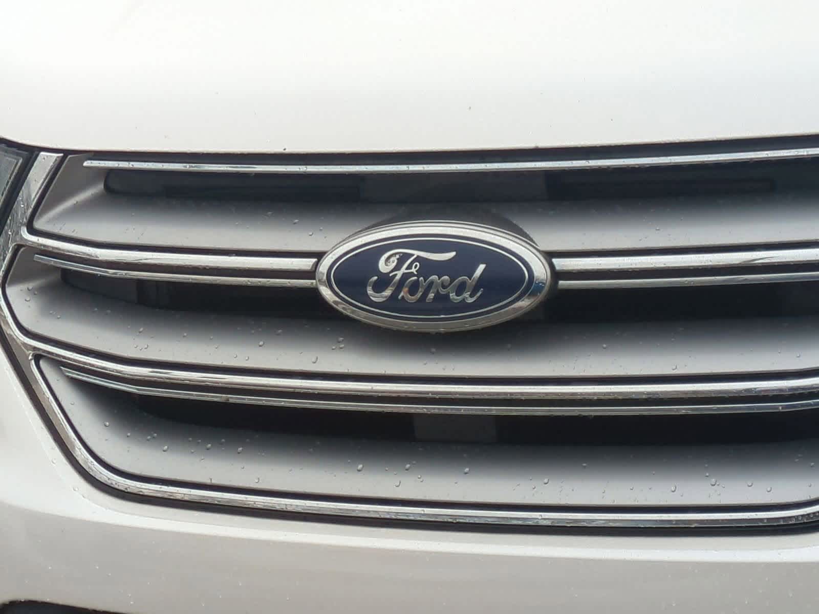 Thumbnail: 2017 Ford Edge - 12