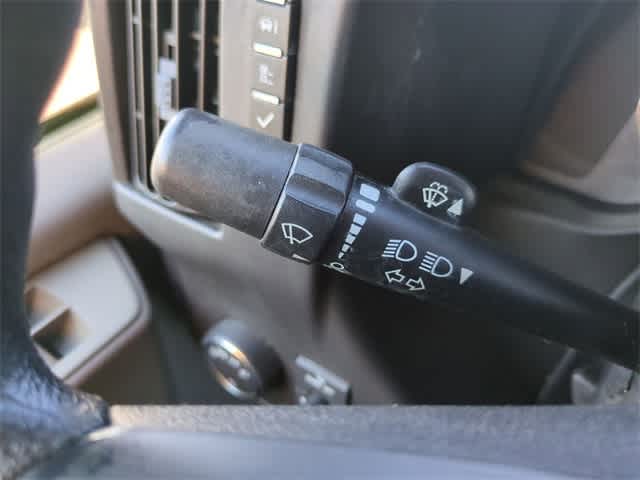 Thumbnail: 2009 GMC Savana - 22