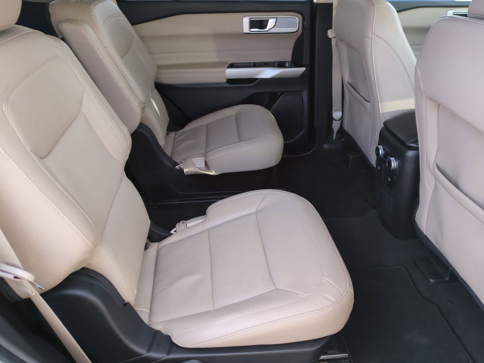 Thumbnail: 2023 Ford Explorer - 20