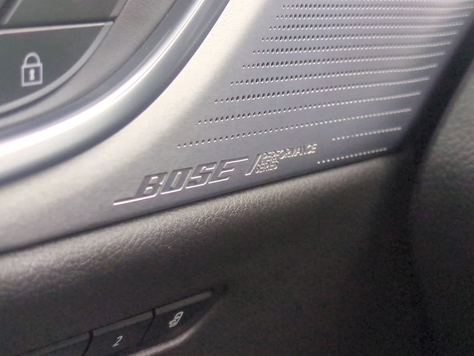 Thumbnail: 2024 Cadillac XT6 - 34