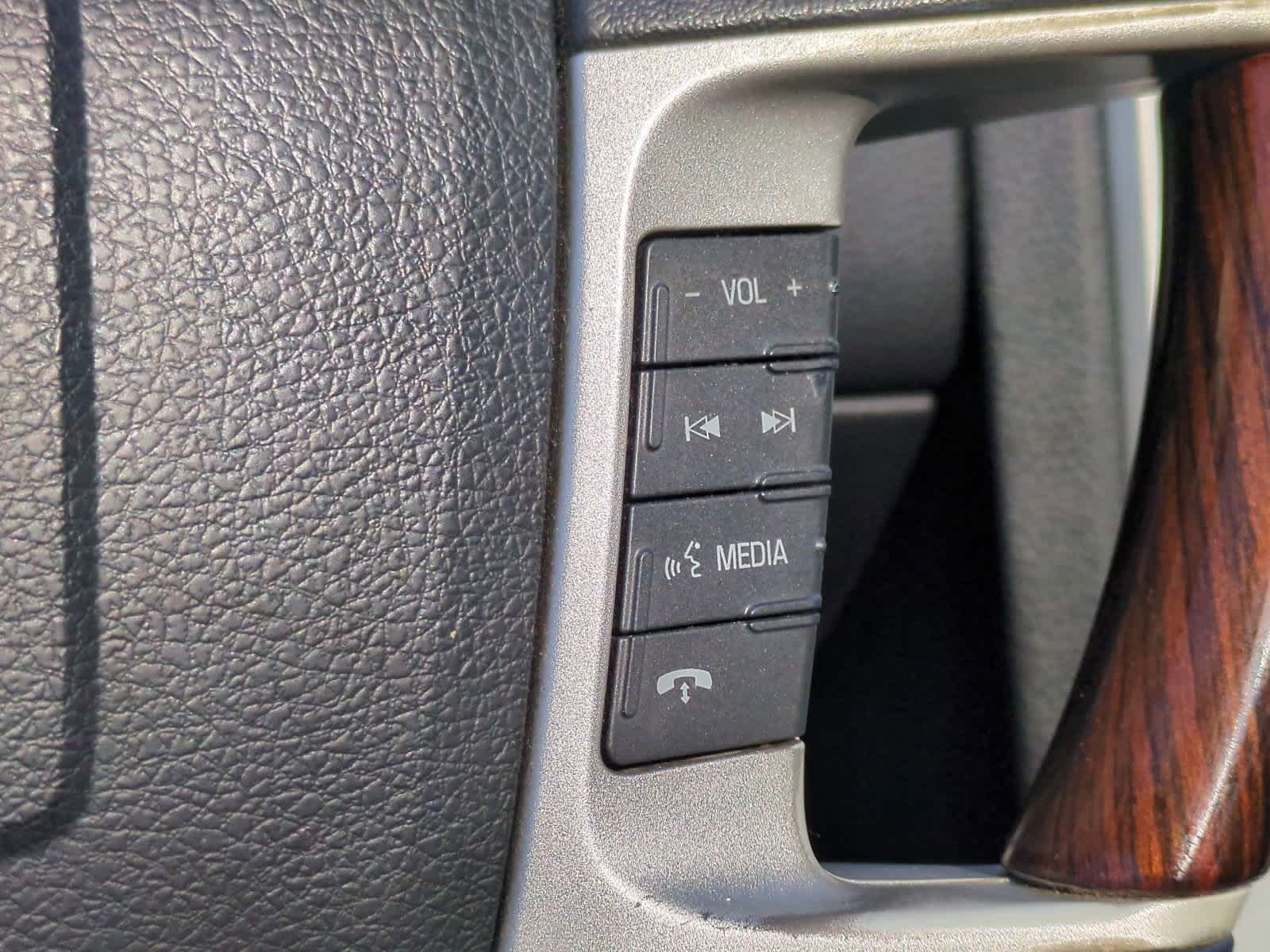 Thumbnail: 2010 Lincoln MKX - 26