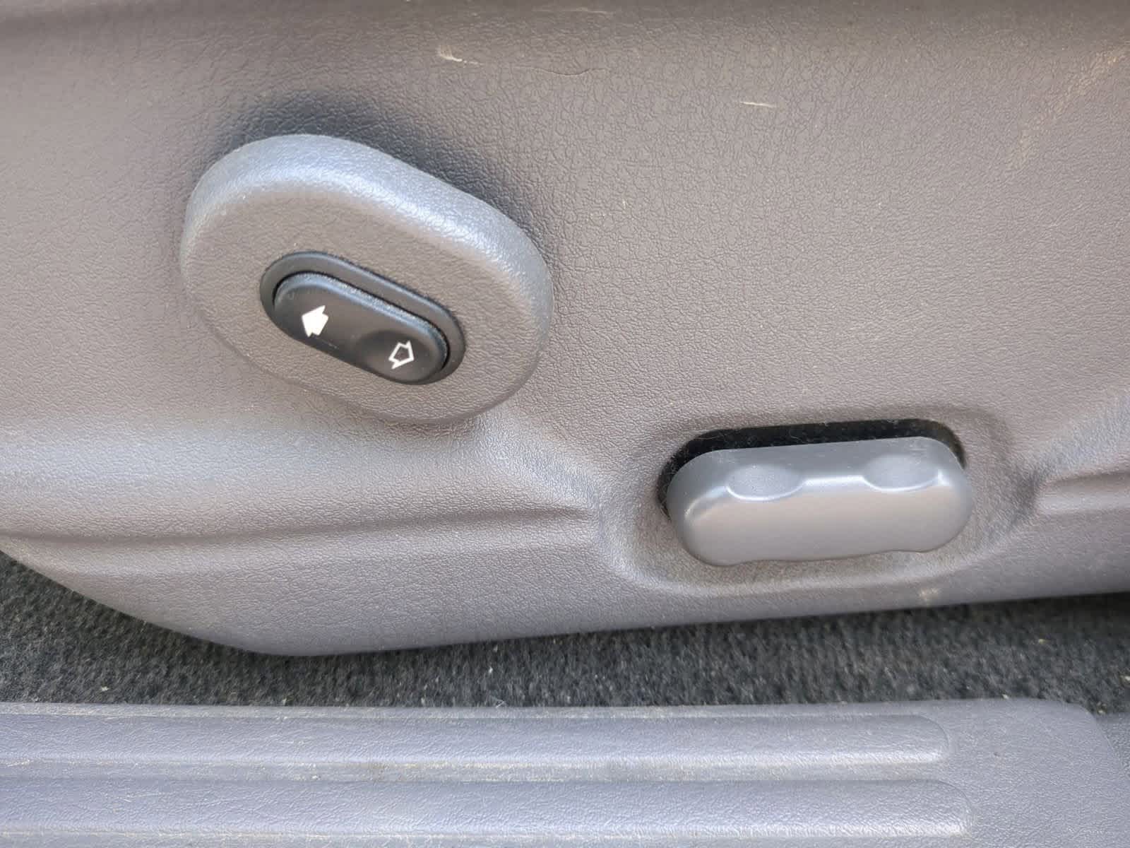 2005 Ford Explorer XLT 16