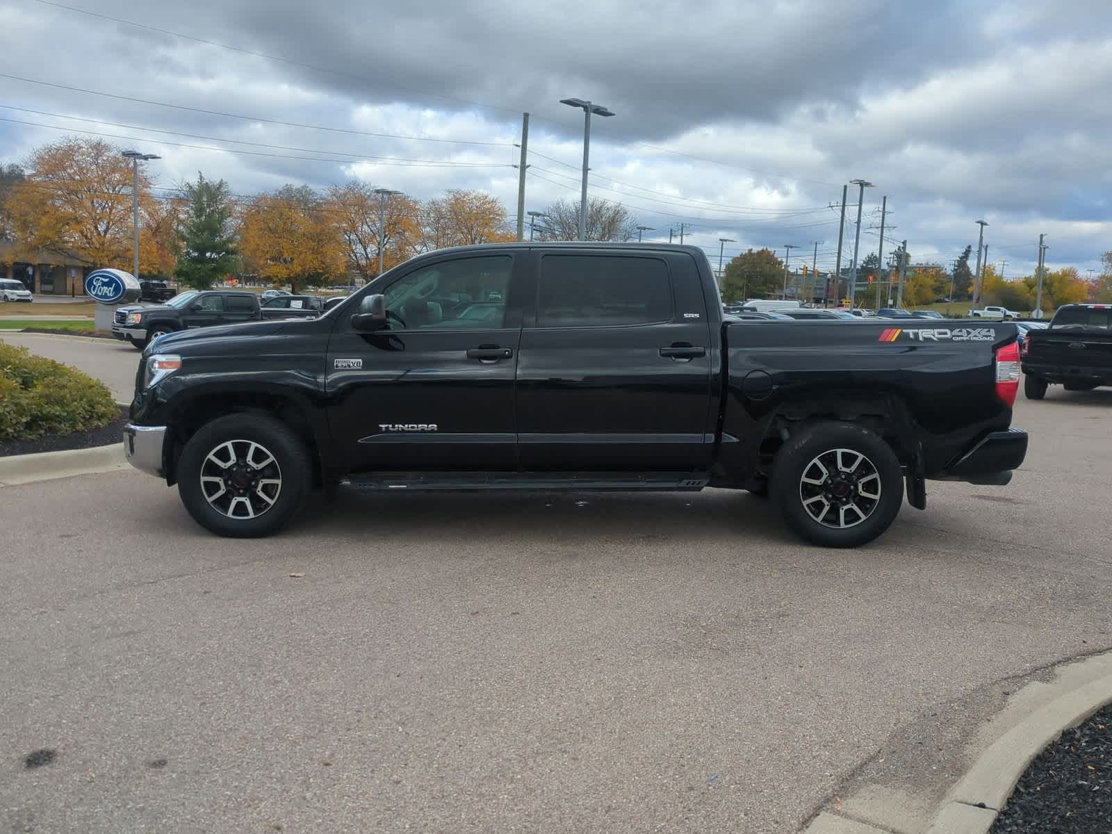 Thumbnail: 2016 Toyota Tundra - 5