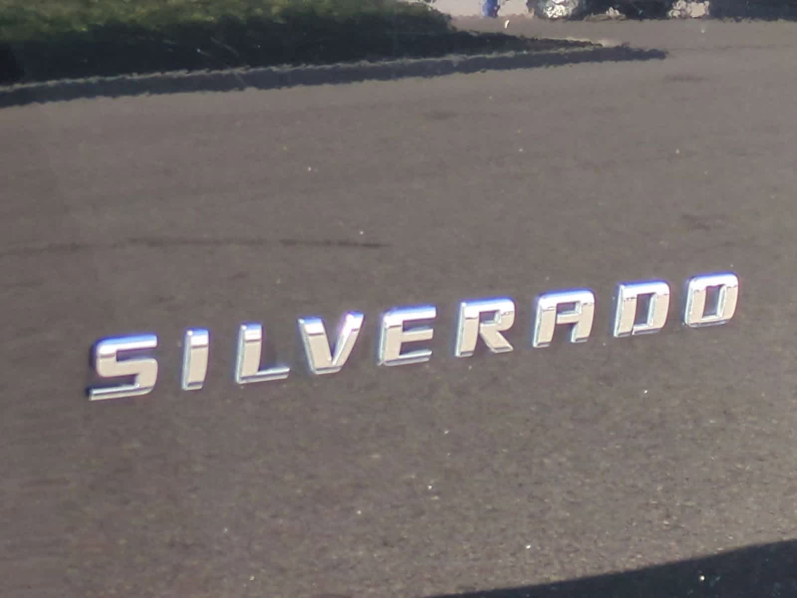 Thumbnail: 2011 Chevrolet Silverado 1500 - 13