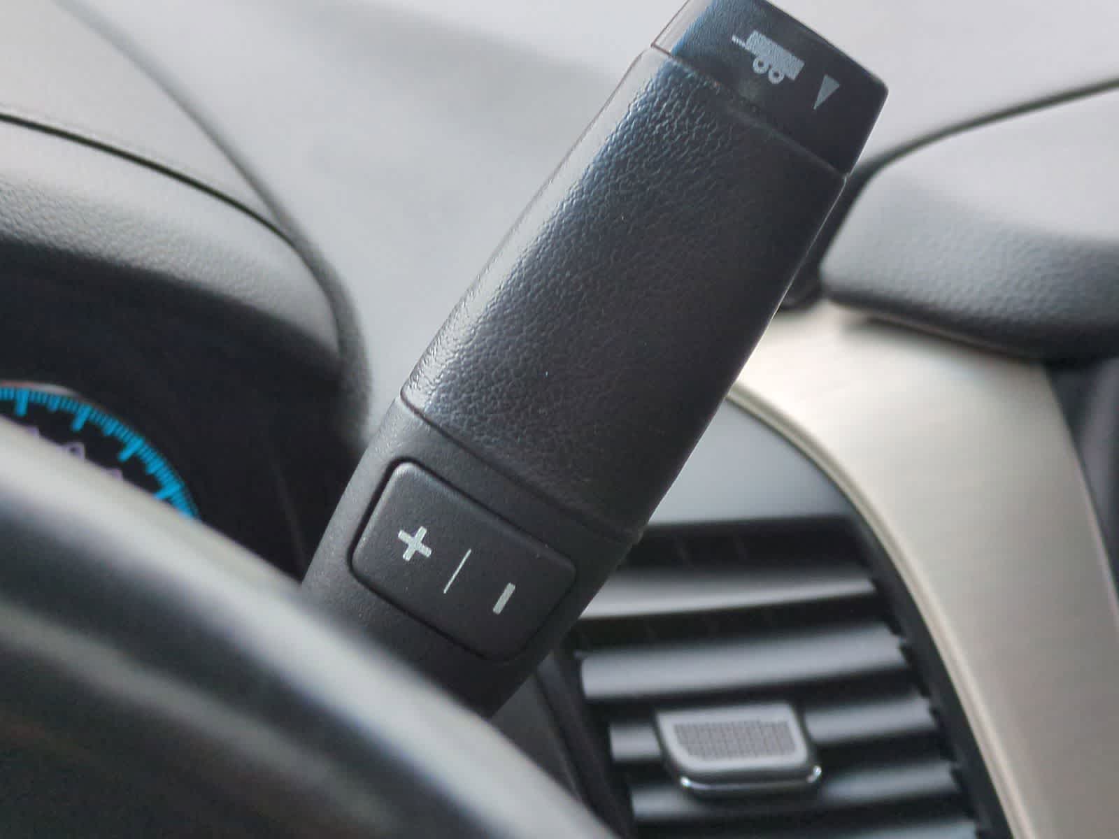 Thumbnail: 2017 GMC Yukon - 34